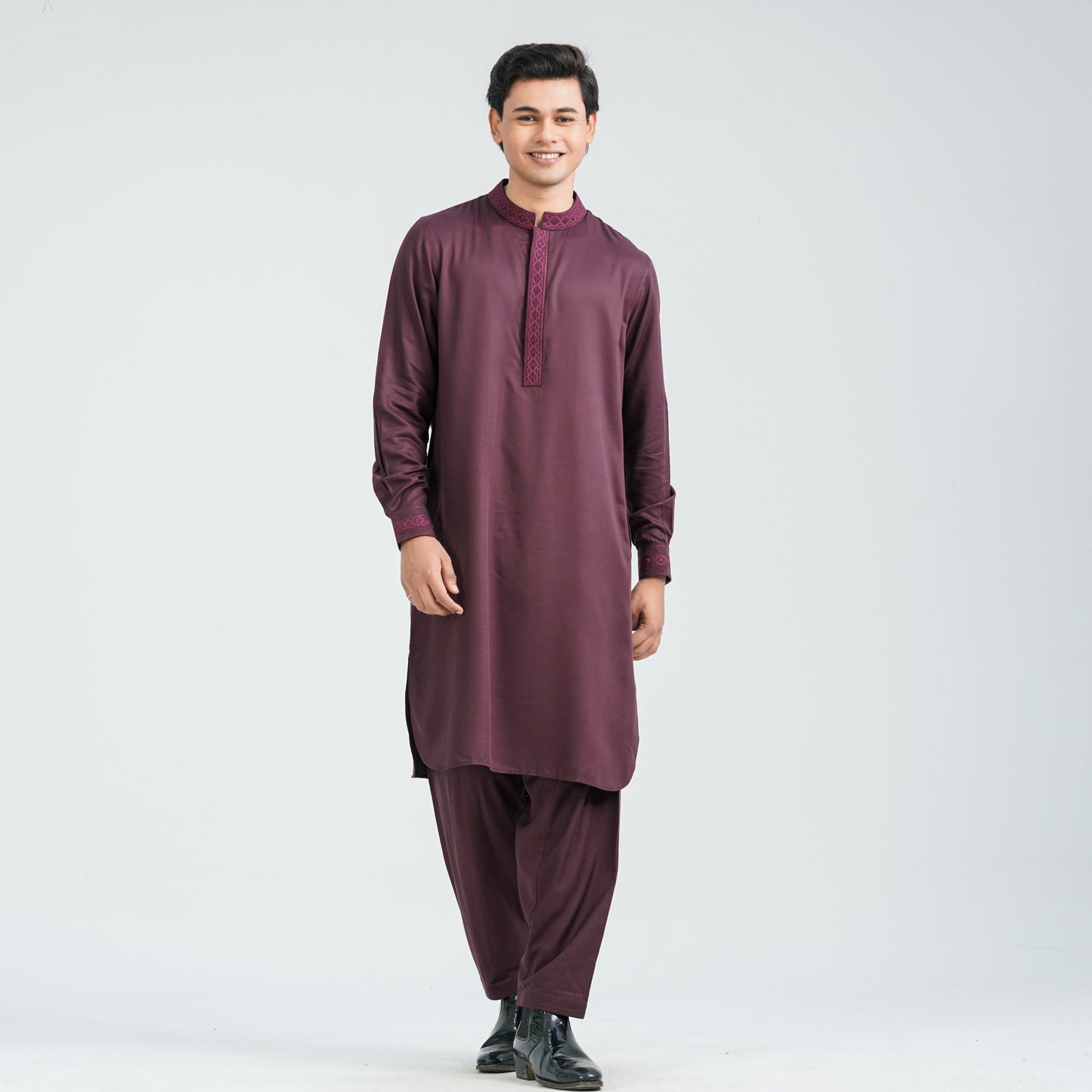 Men's Embroidery Maroon Kabli Set