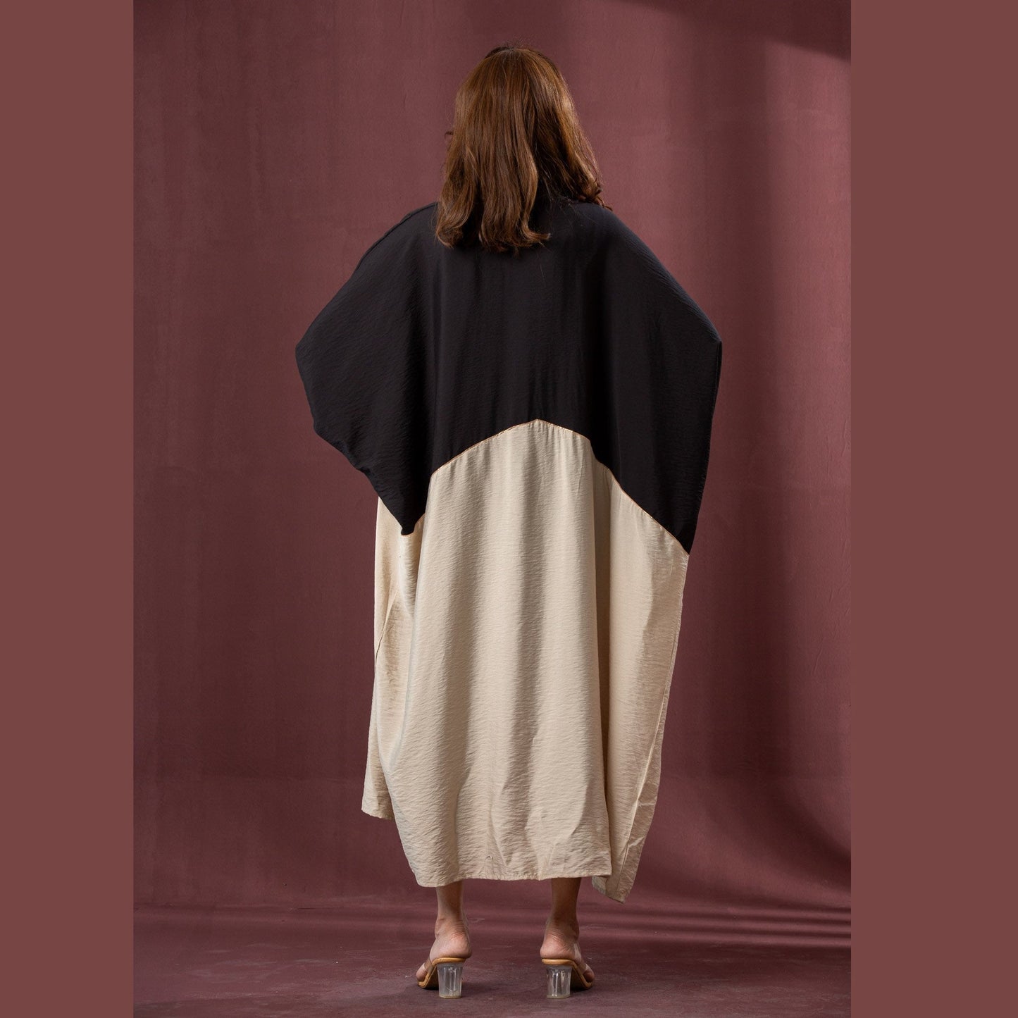 LADIES SHRUG-BLACK