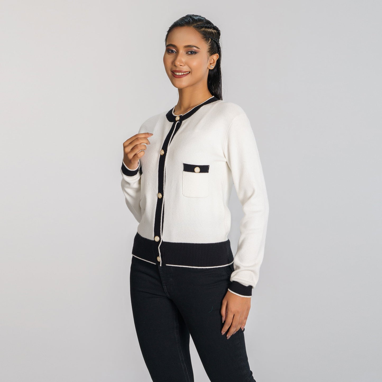LADIES CARDIGAN-WHITE/BLACK