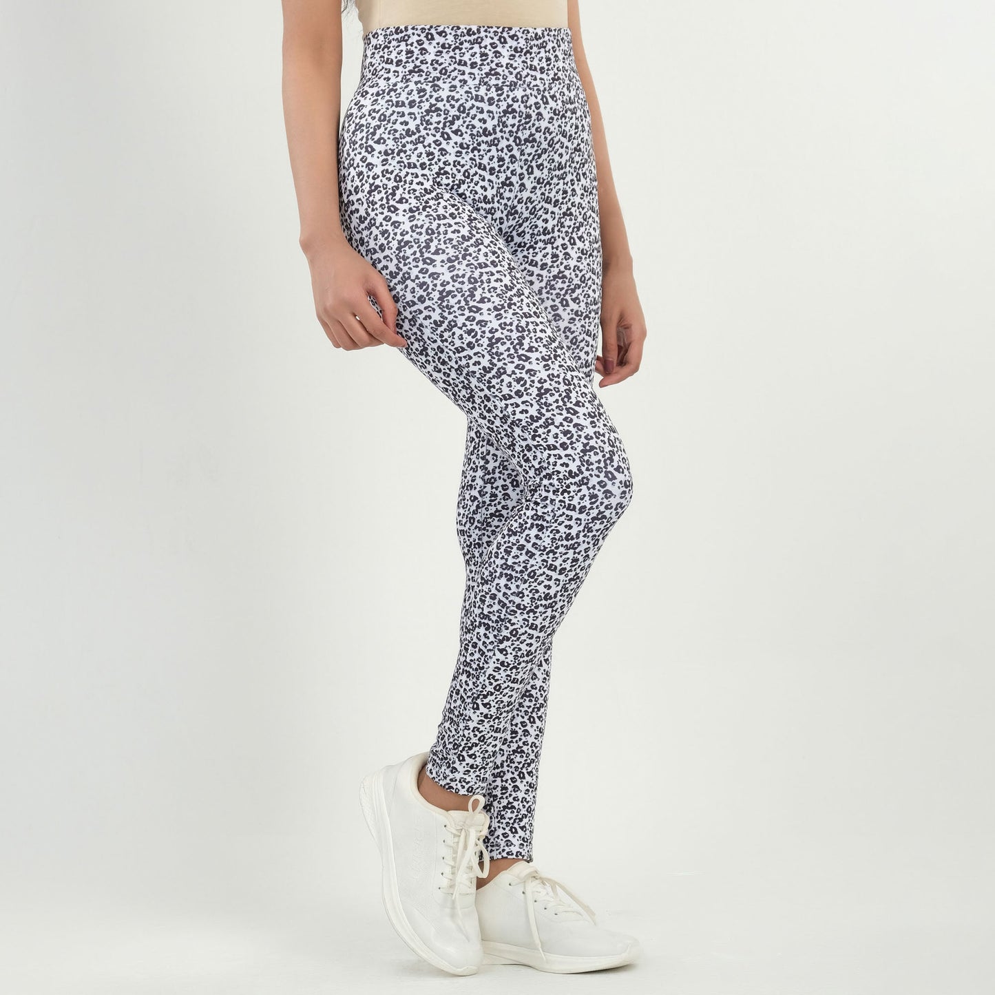 Women's White Printed Leggings