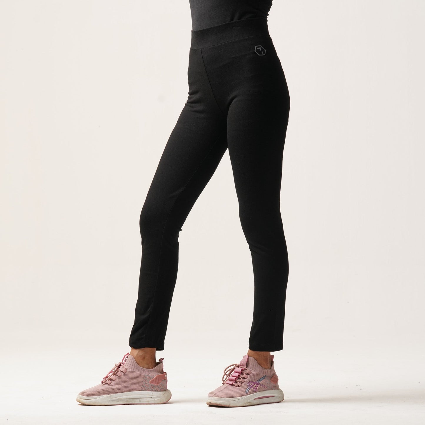 LADIES LEGGINGS-BLACK