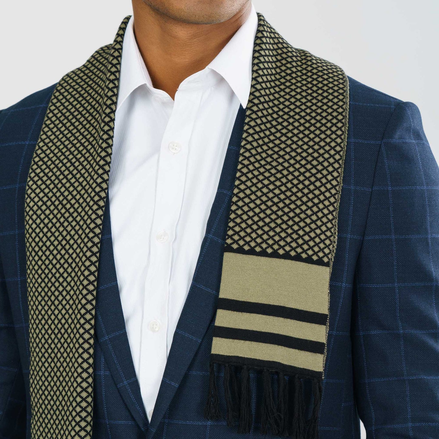 Mens Black & Beige Muffler