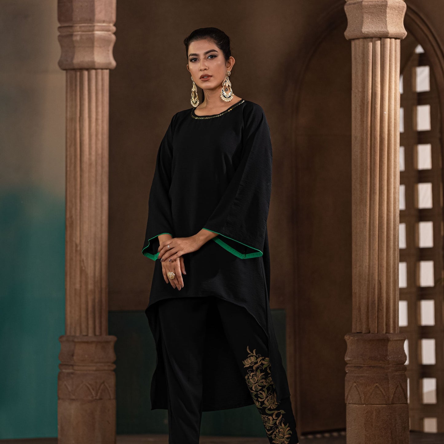 ETHNIC 2PCS-BLACK
