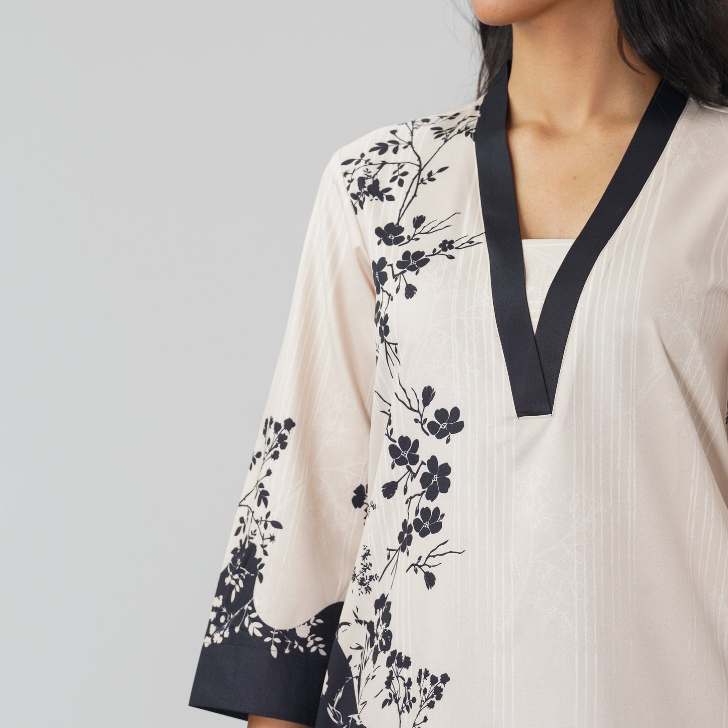 Womens Black & White Printed Tunic