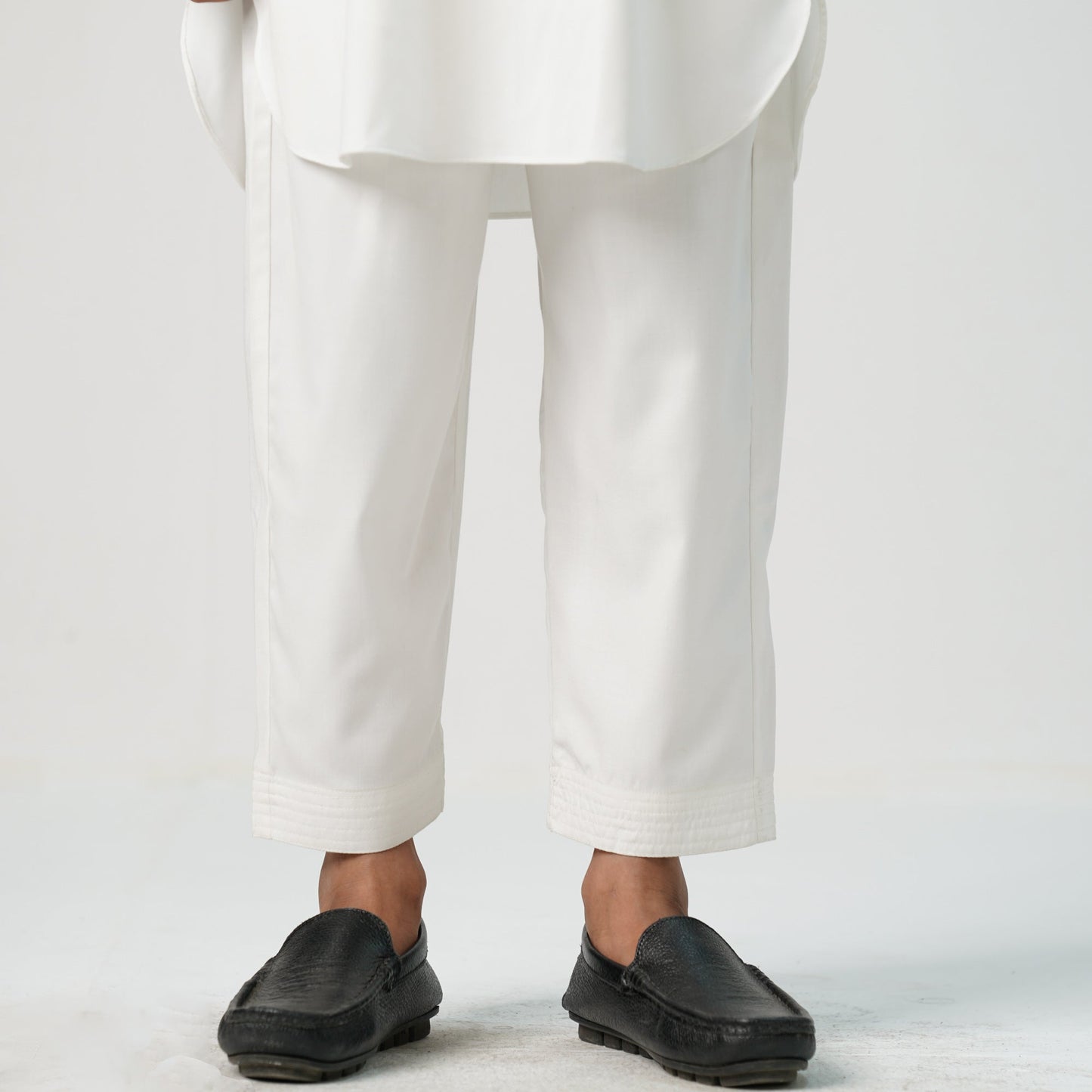 Boys White Basic Kabli
