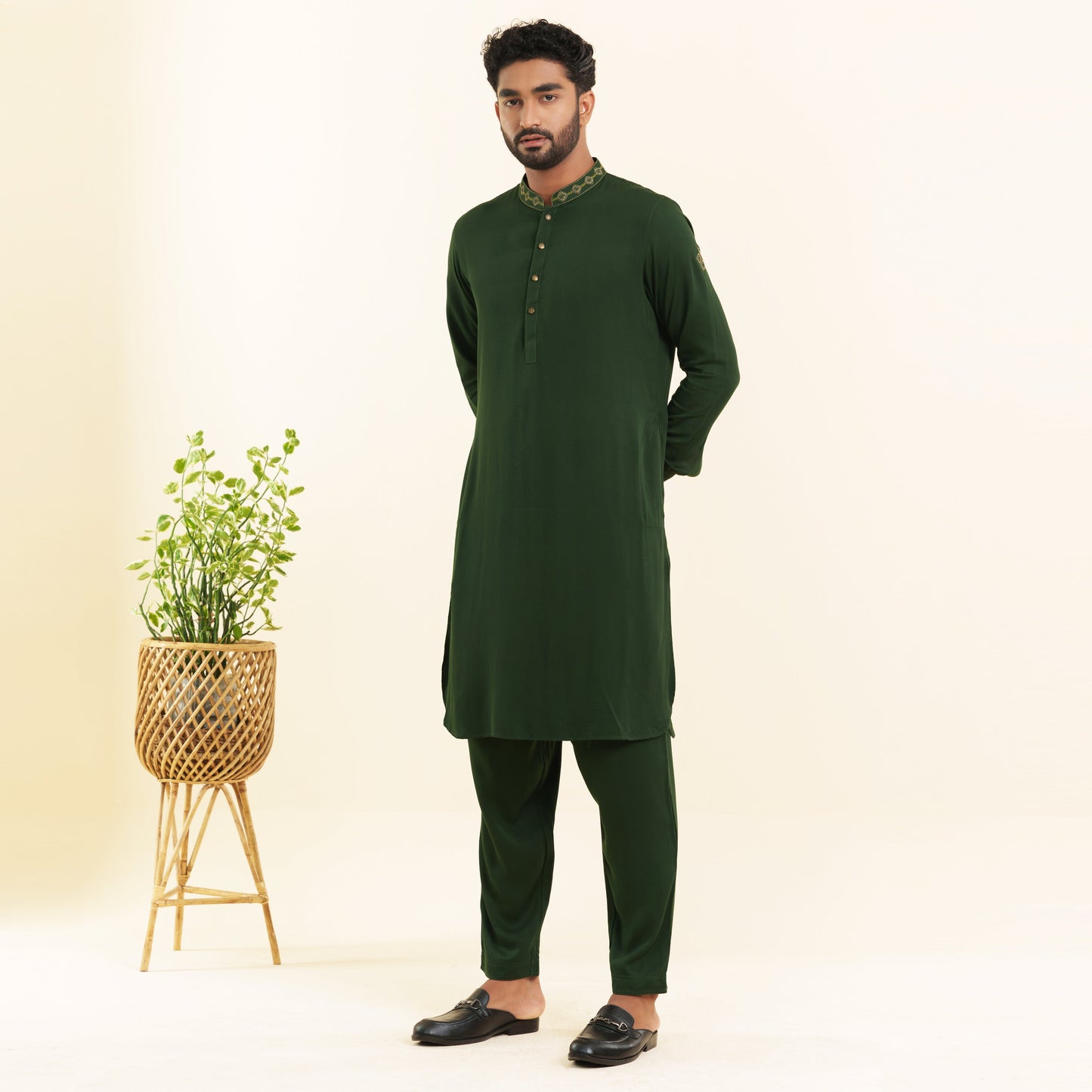 Men's Green Embroidery Kabli Set