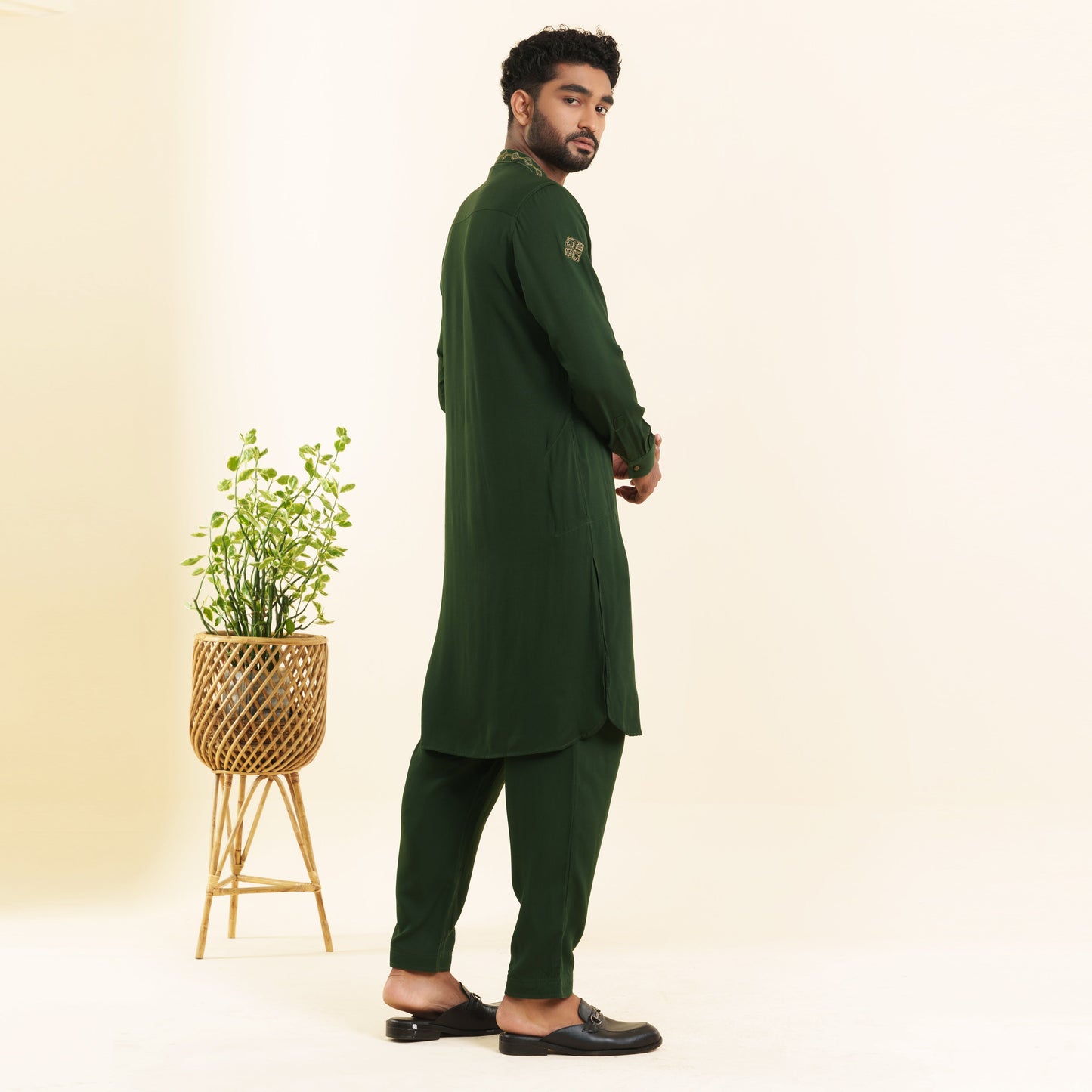 Men's Green Embroidery Kabli Set
