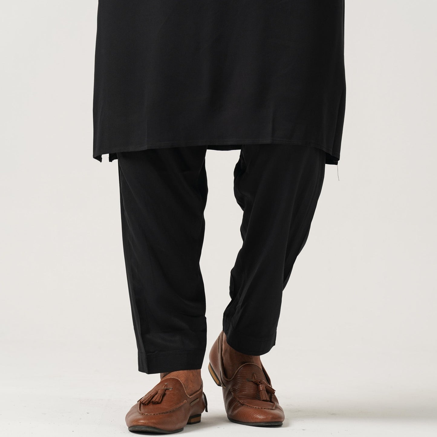Mens Black Kabli