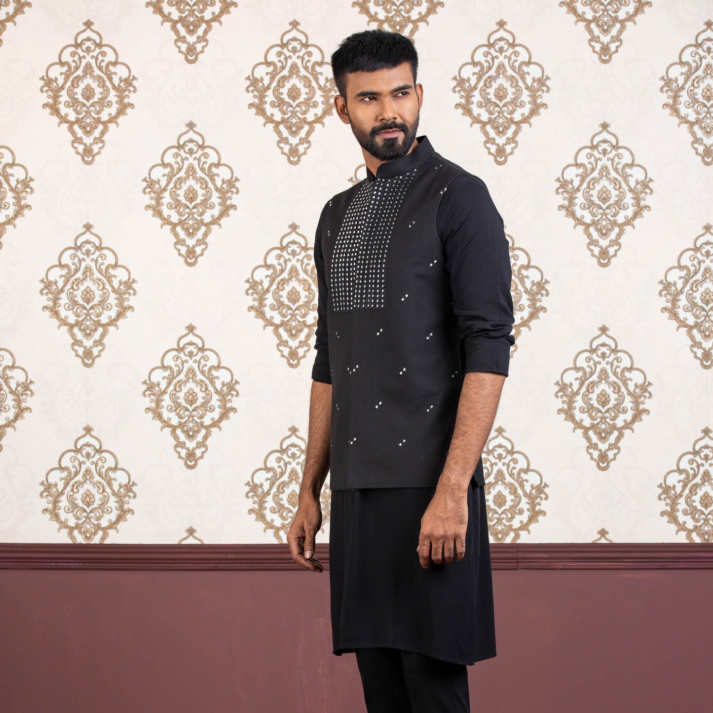 MENS VEST-BLACK