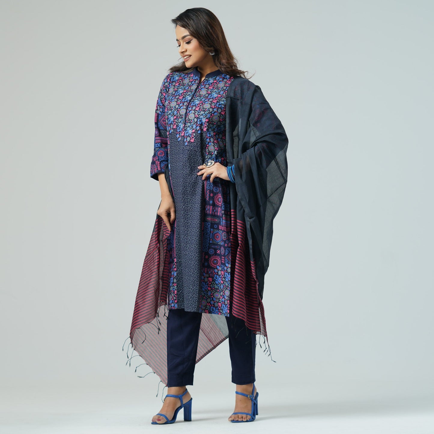Womens Embroidered Three-Piece Set