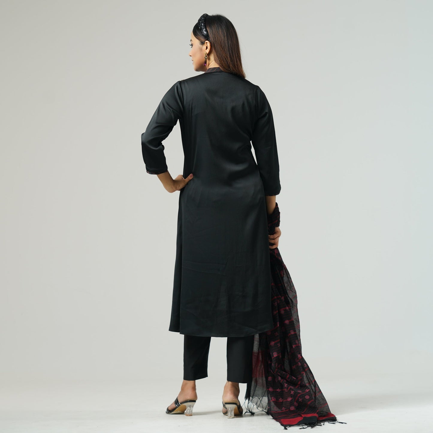 Womens Three Piece Set Straight Cut Set