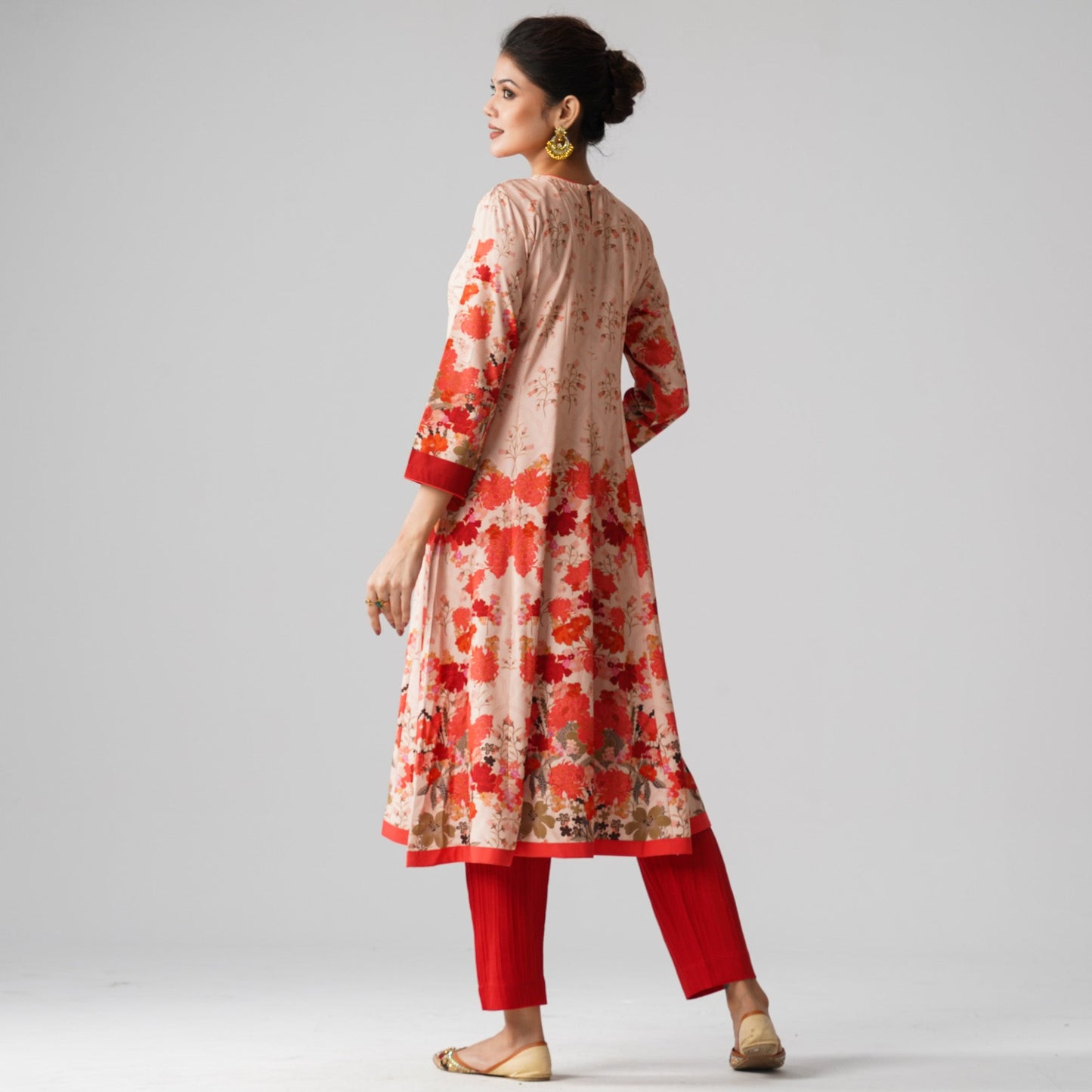 Womens Multicolor Three Piece Set
