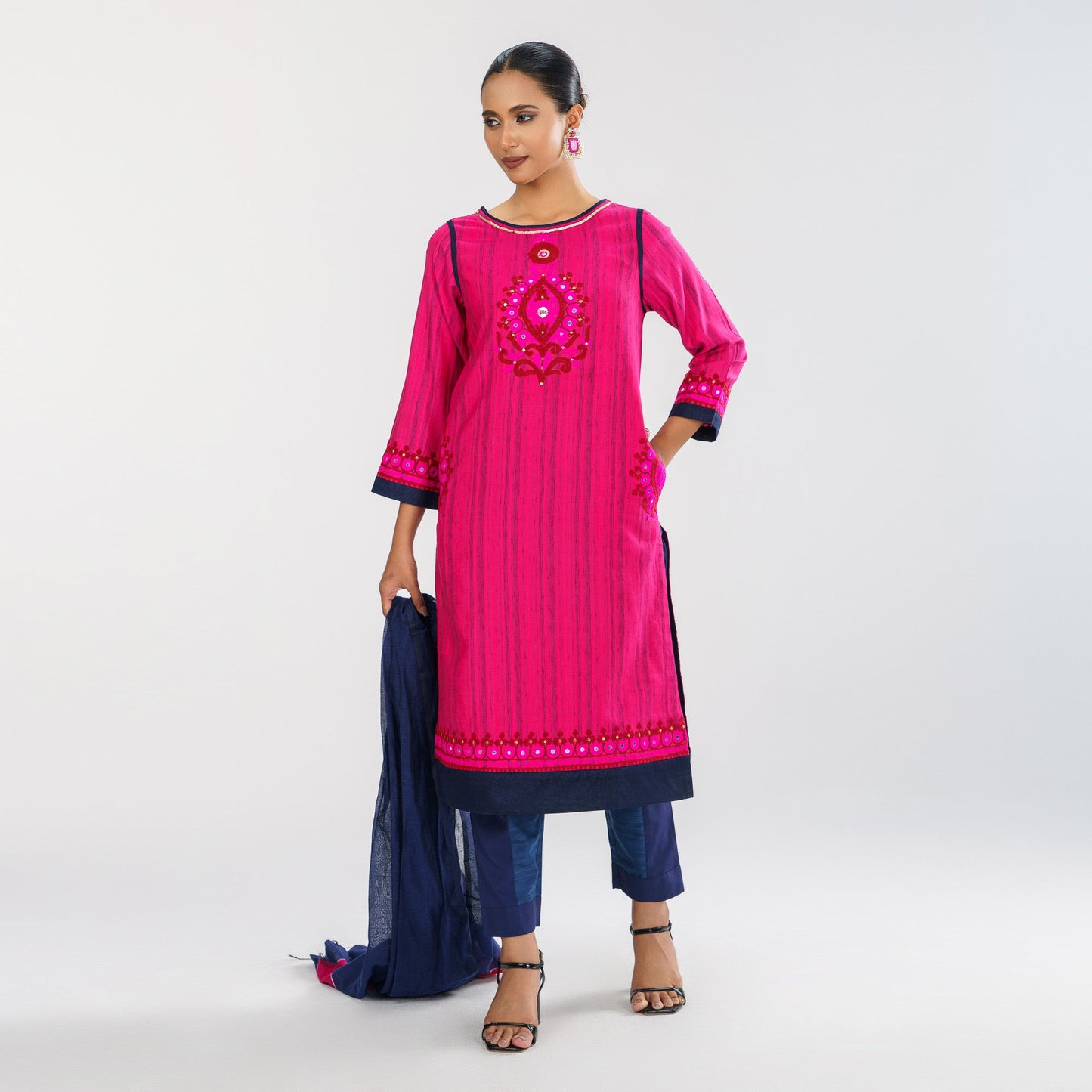 Women Pink Three Piece Set