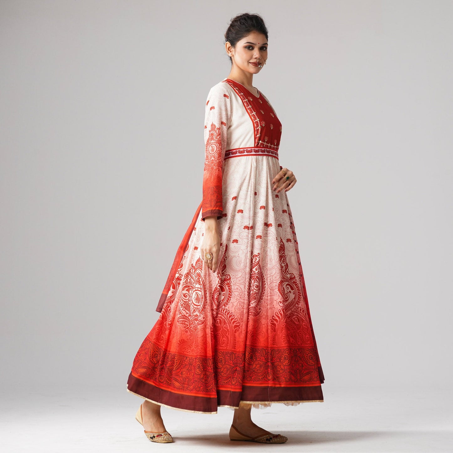 Womens Off White & Red Gown