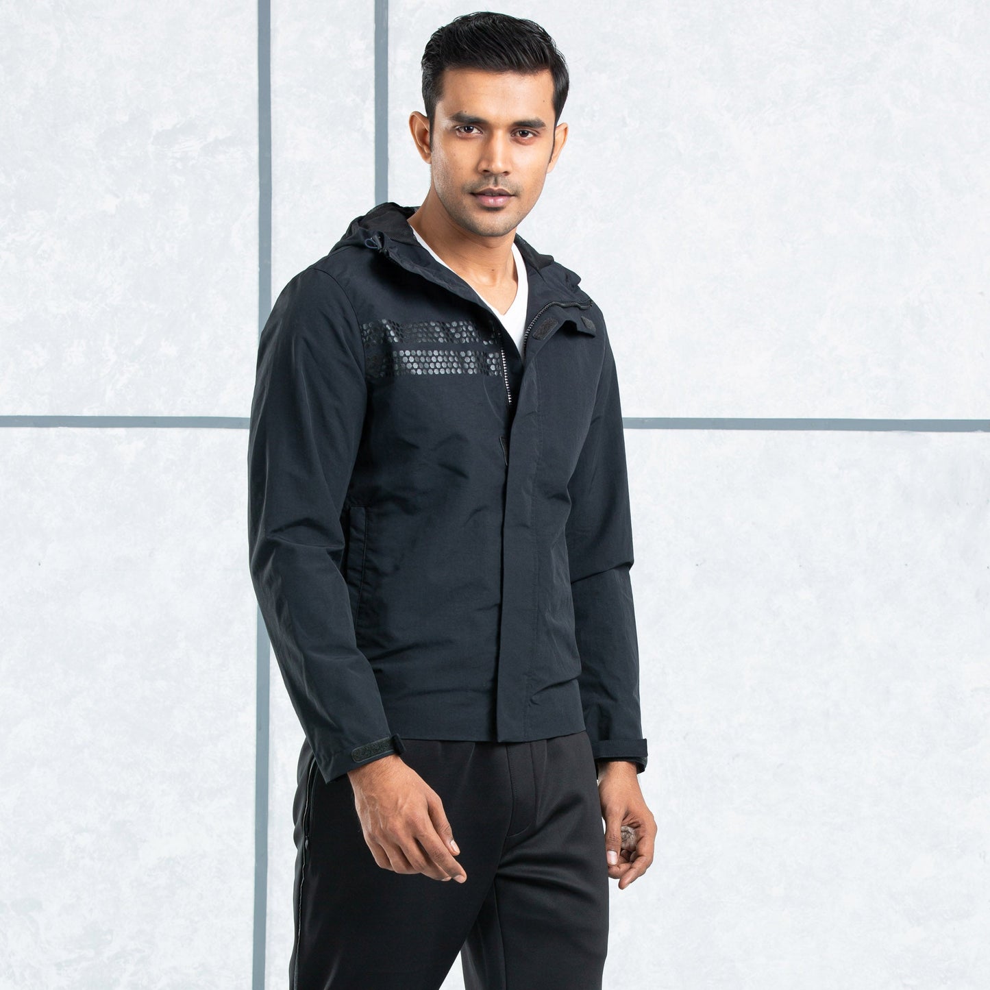 Mens Windbreaker- Black
