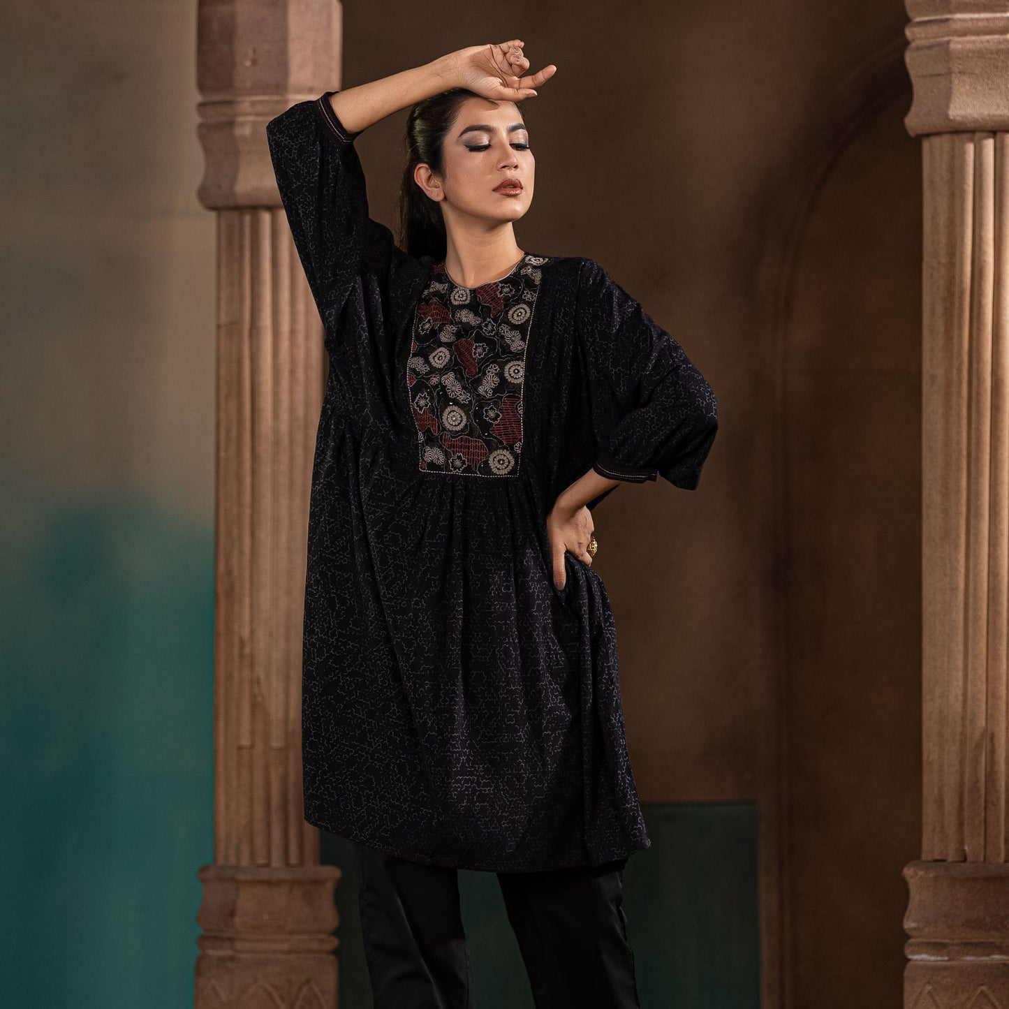 Women Ethnic Black Fusion Kurti