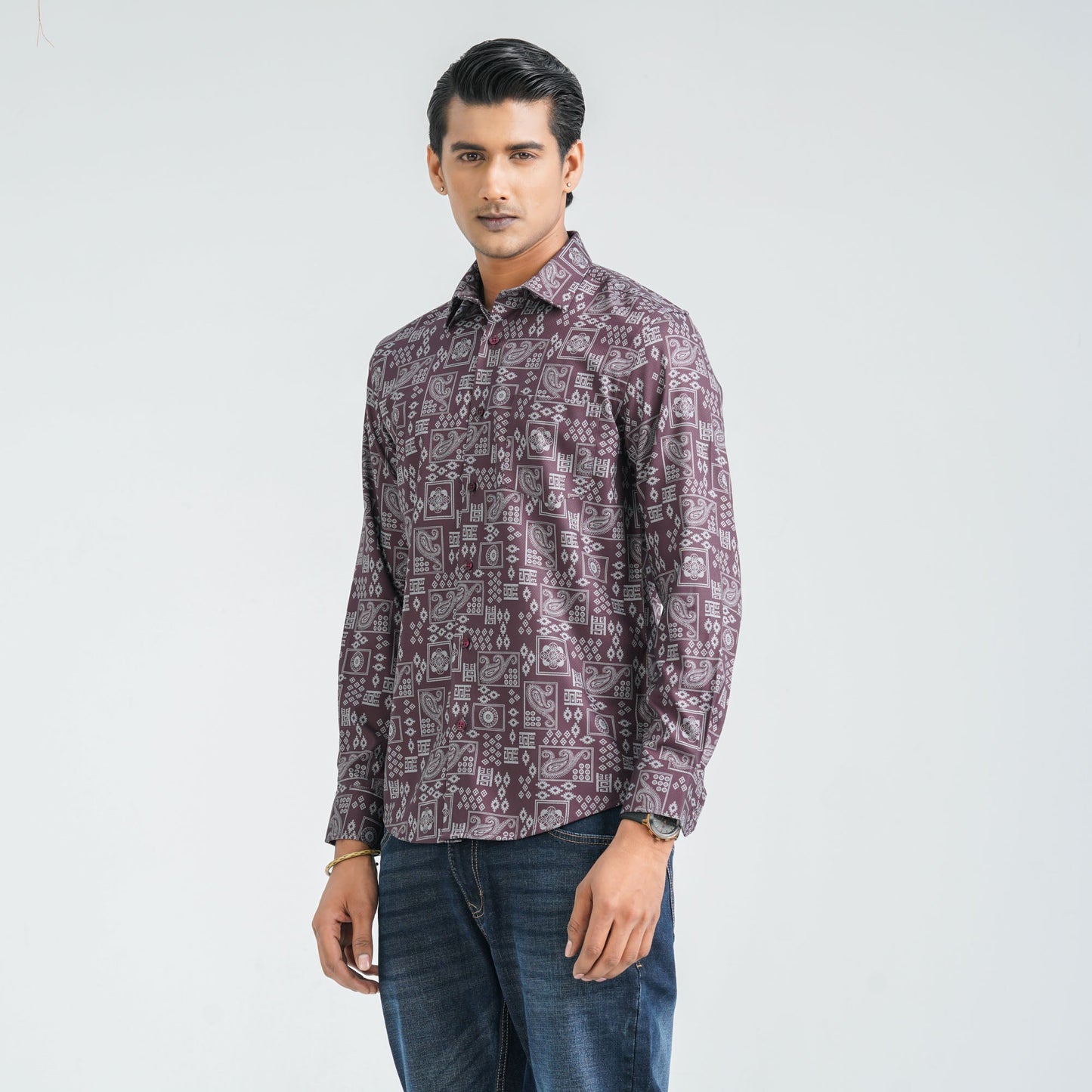 Menâ€™s Maroon Casual Shirt