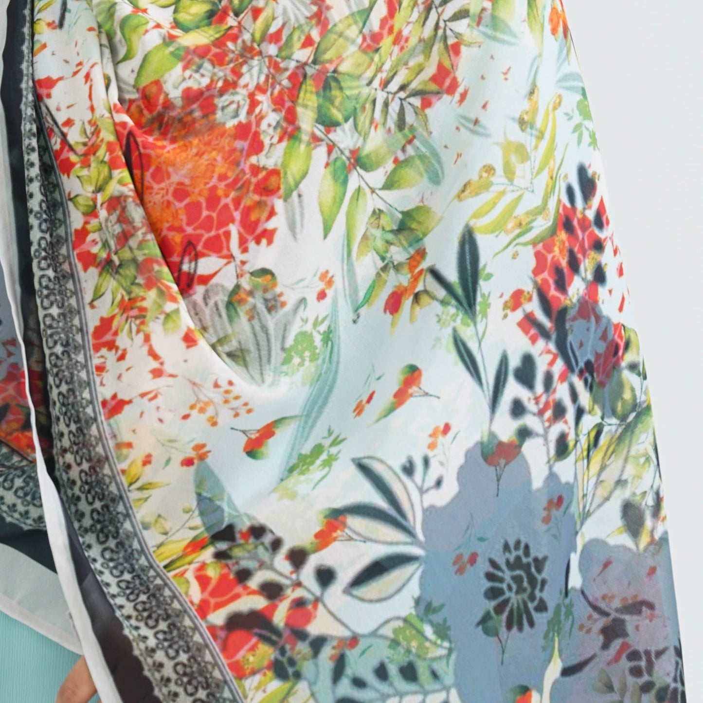 Womenâ€™s Multicolor Georgette Scarf