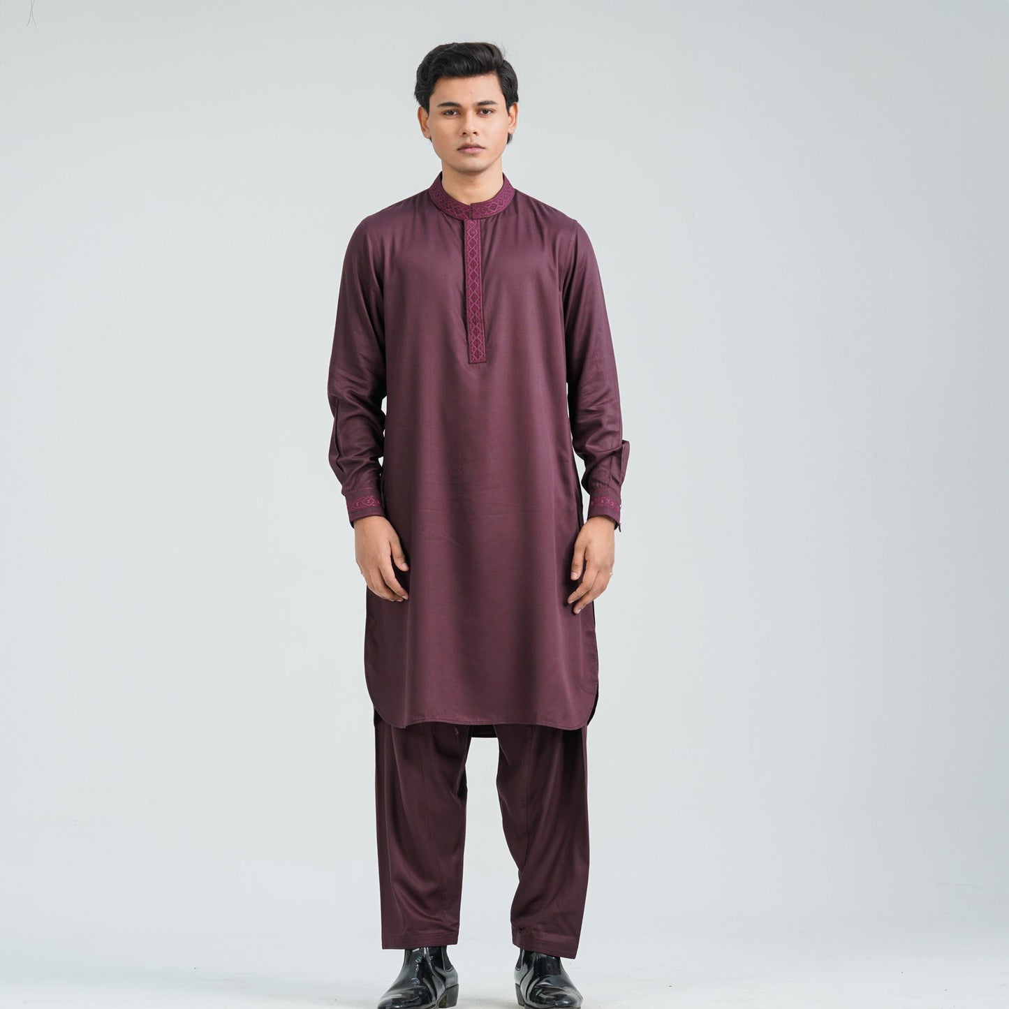 Men's Embroidery Maroon Kabli Set