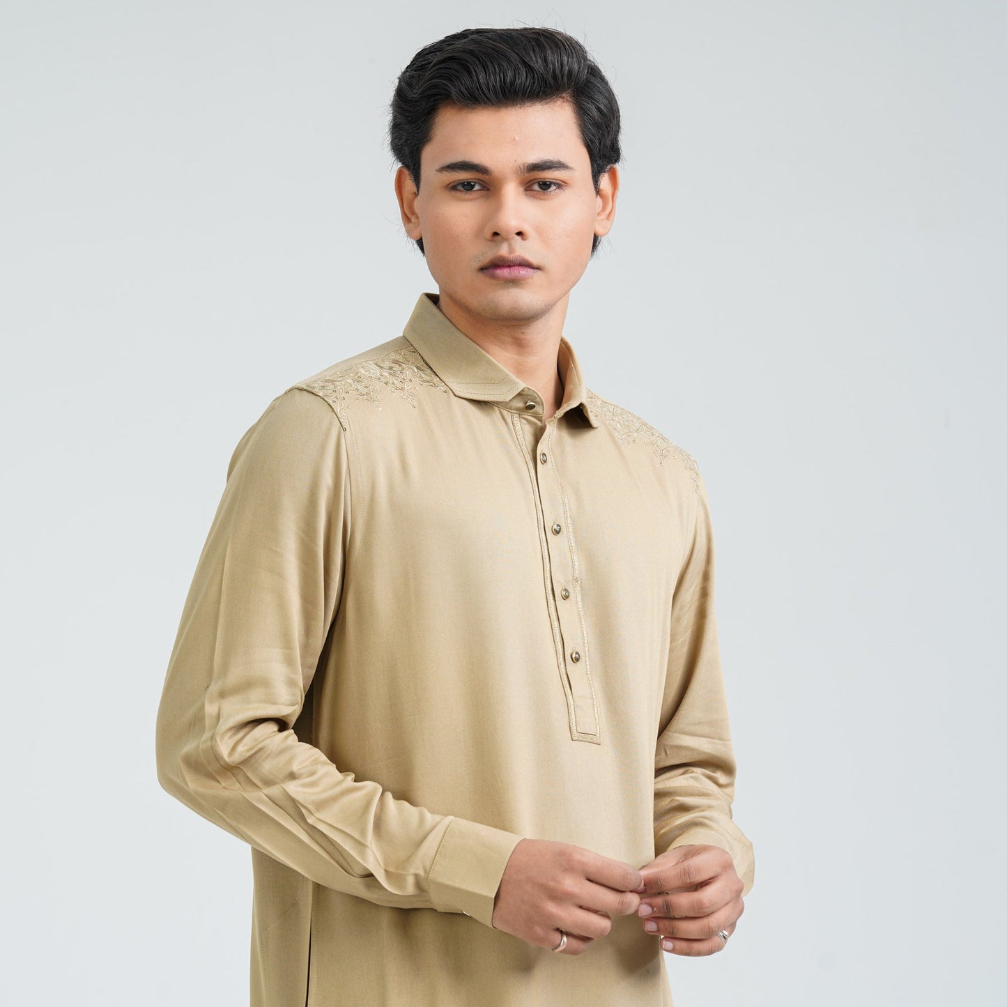 Men's Beige Viscose Embroidered Kabli