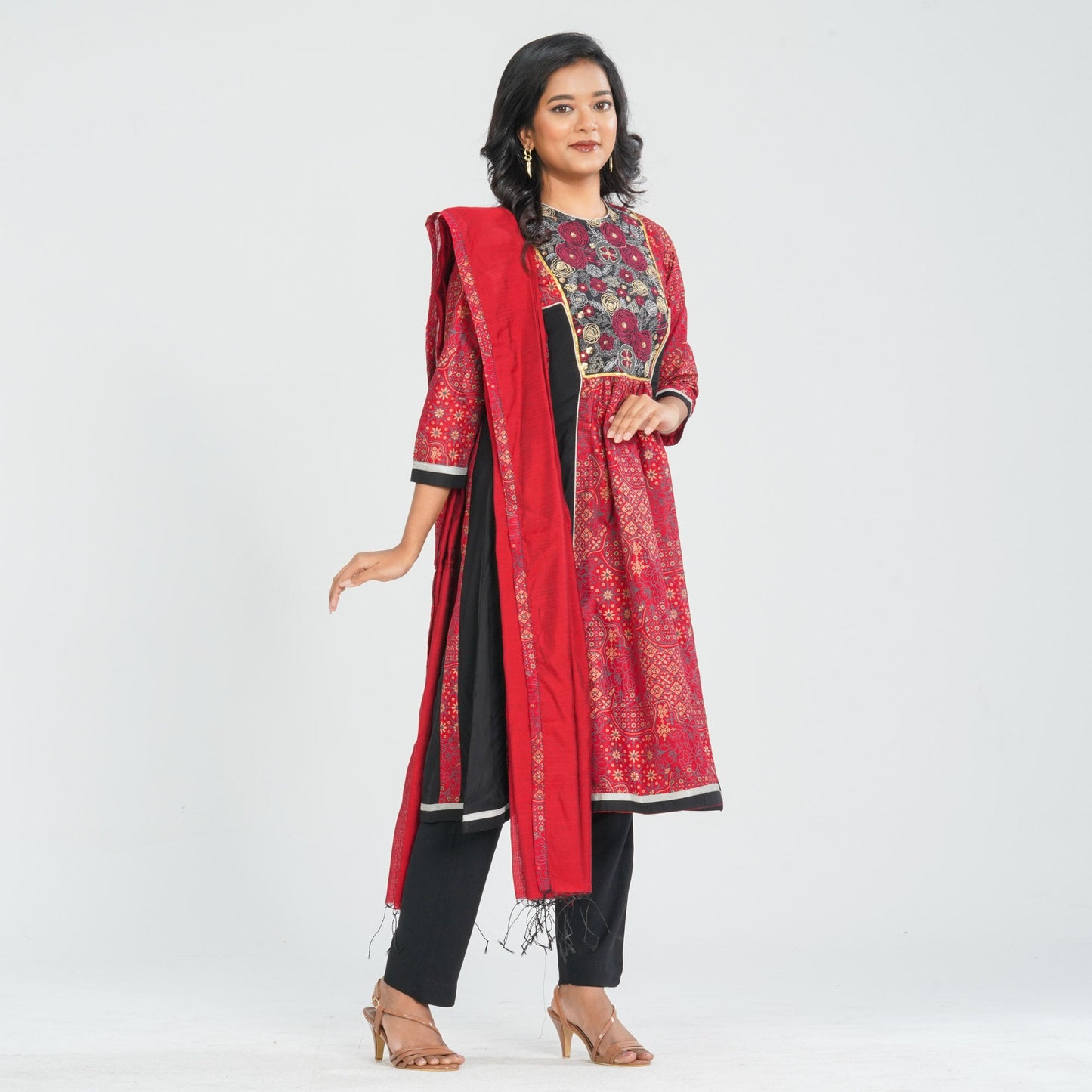 Women Red Cotton Three Piece Set