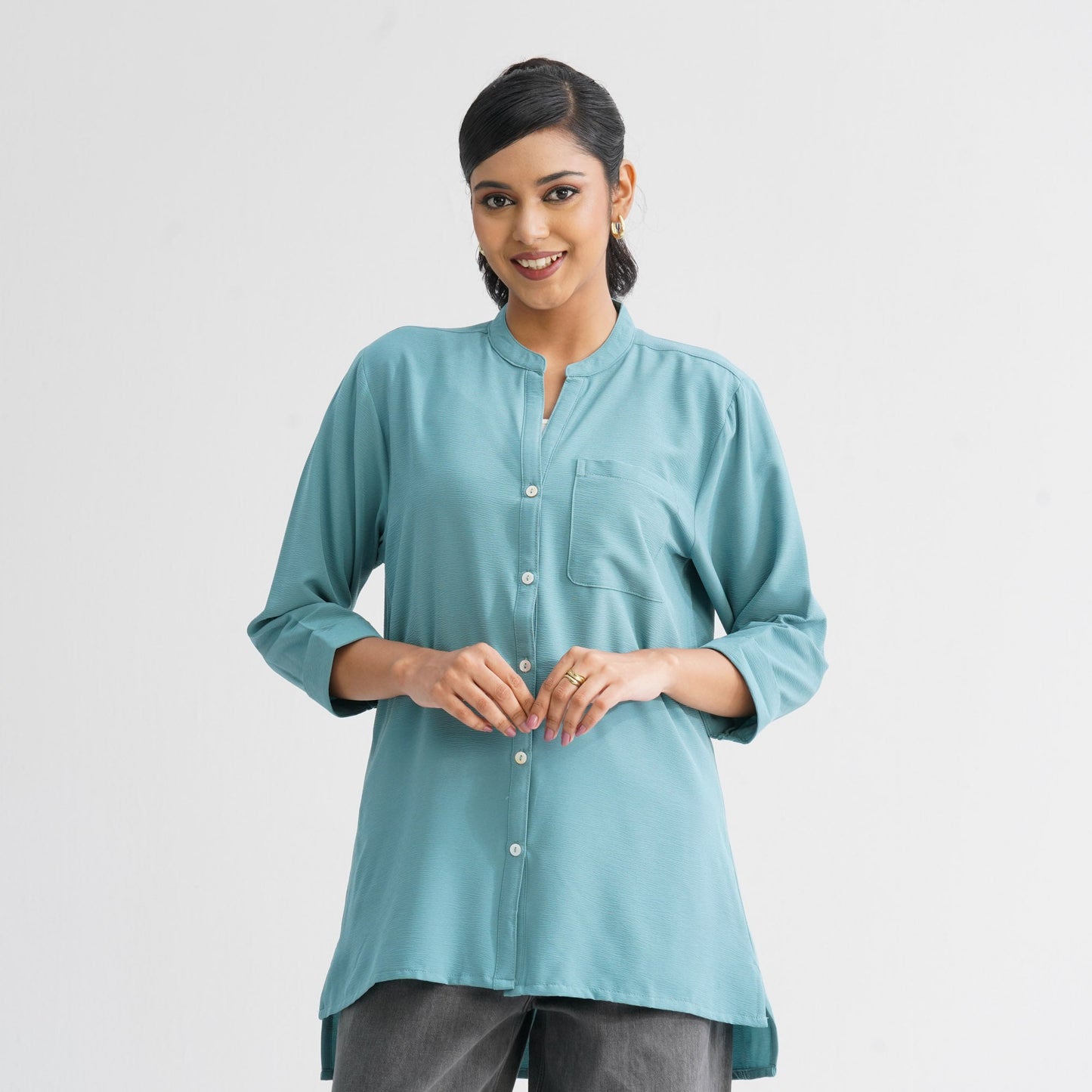 Womenâ€™s Teal Shirt
