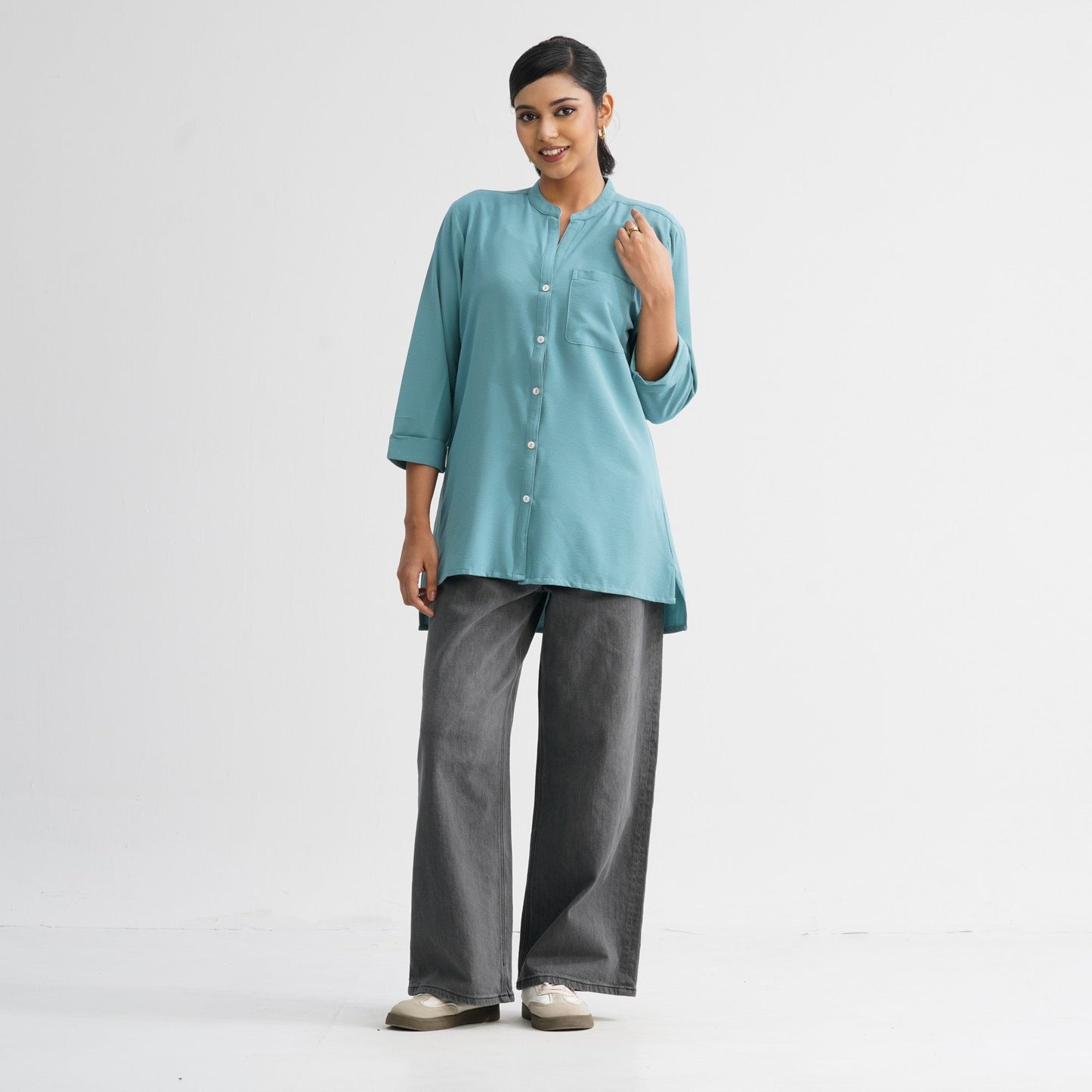 Womenâ€™s Teal Shirt