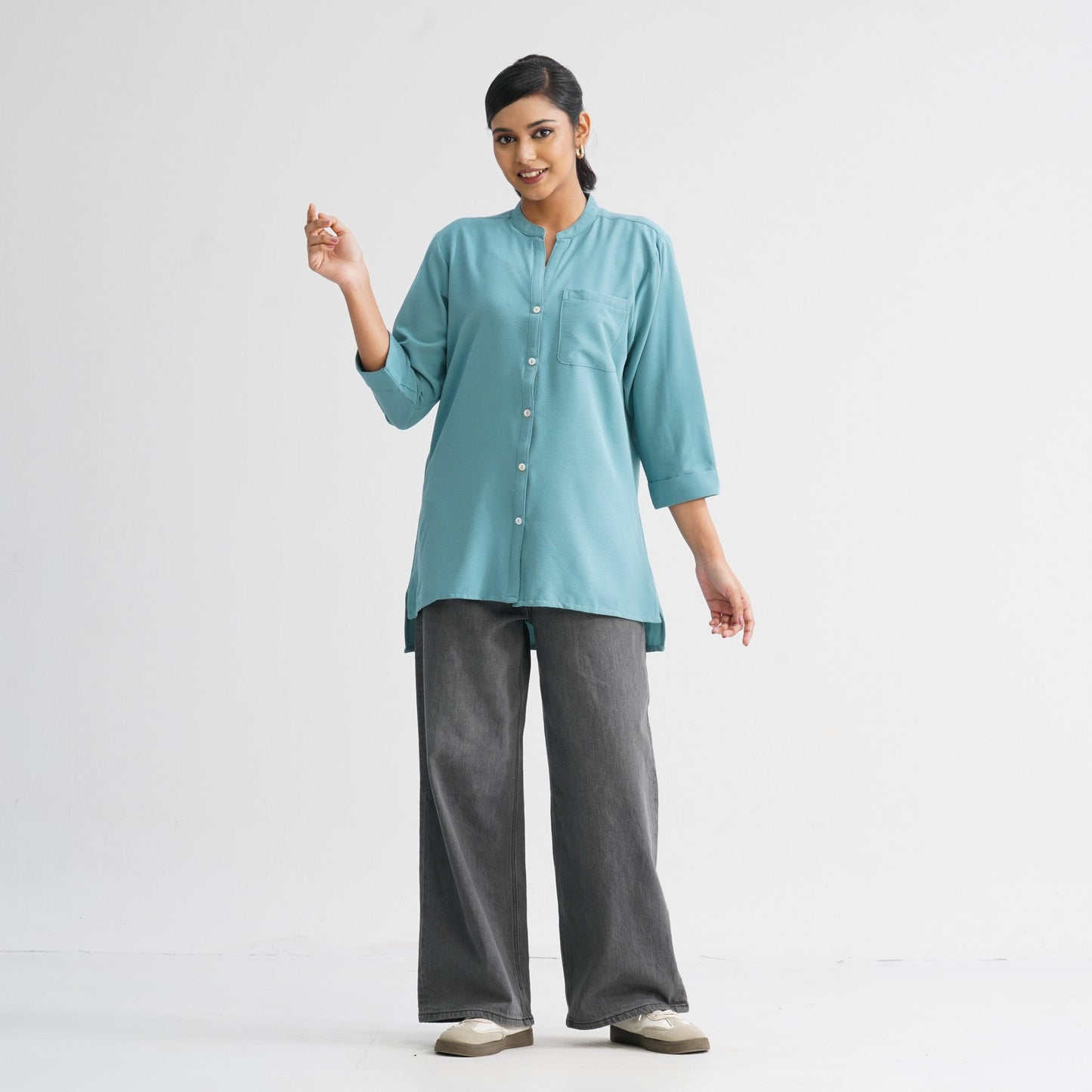 Womenâ€™s Teal Shirt