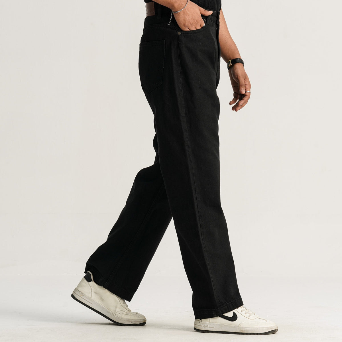 Men’s Jet Black Baggy Denim Pants