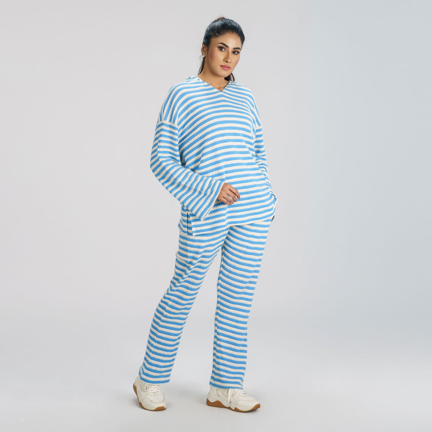Women's hoodie Joggers Set -Blue & White