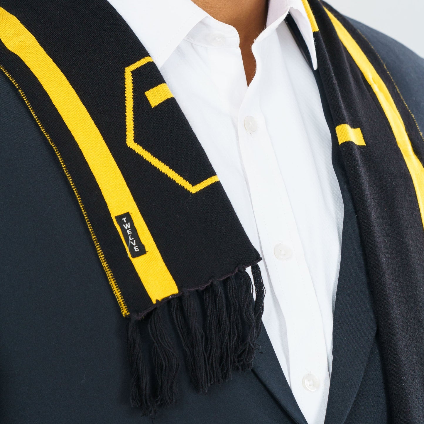 Mens Black& Mustard Muffler