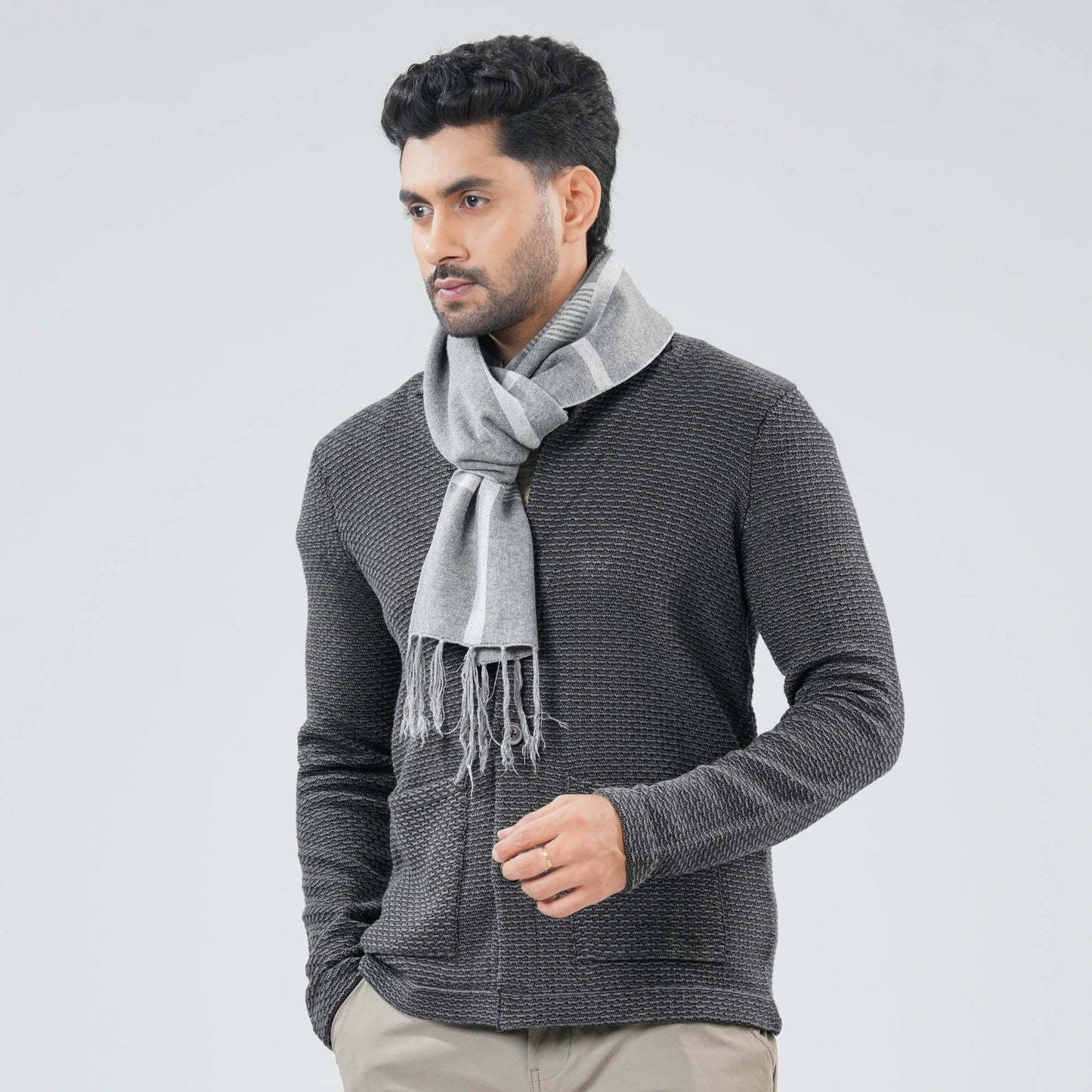 Mens Grey Muffler