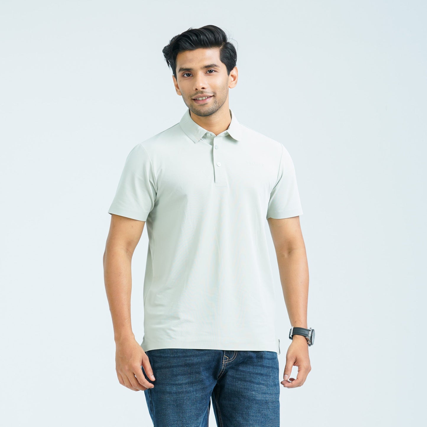 Menâ€™s Light Beige Seamless Polo
