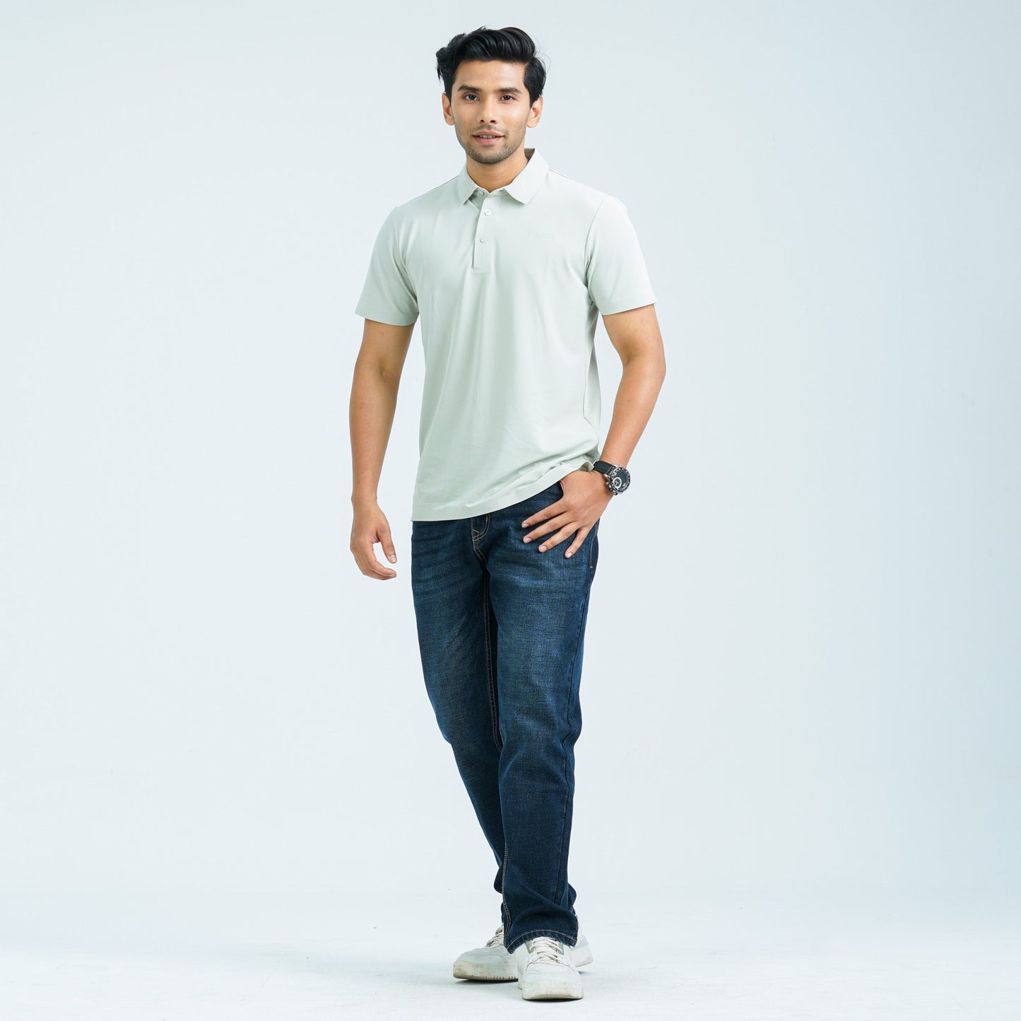 Menâ€™s Light Beige Seamless Polo