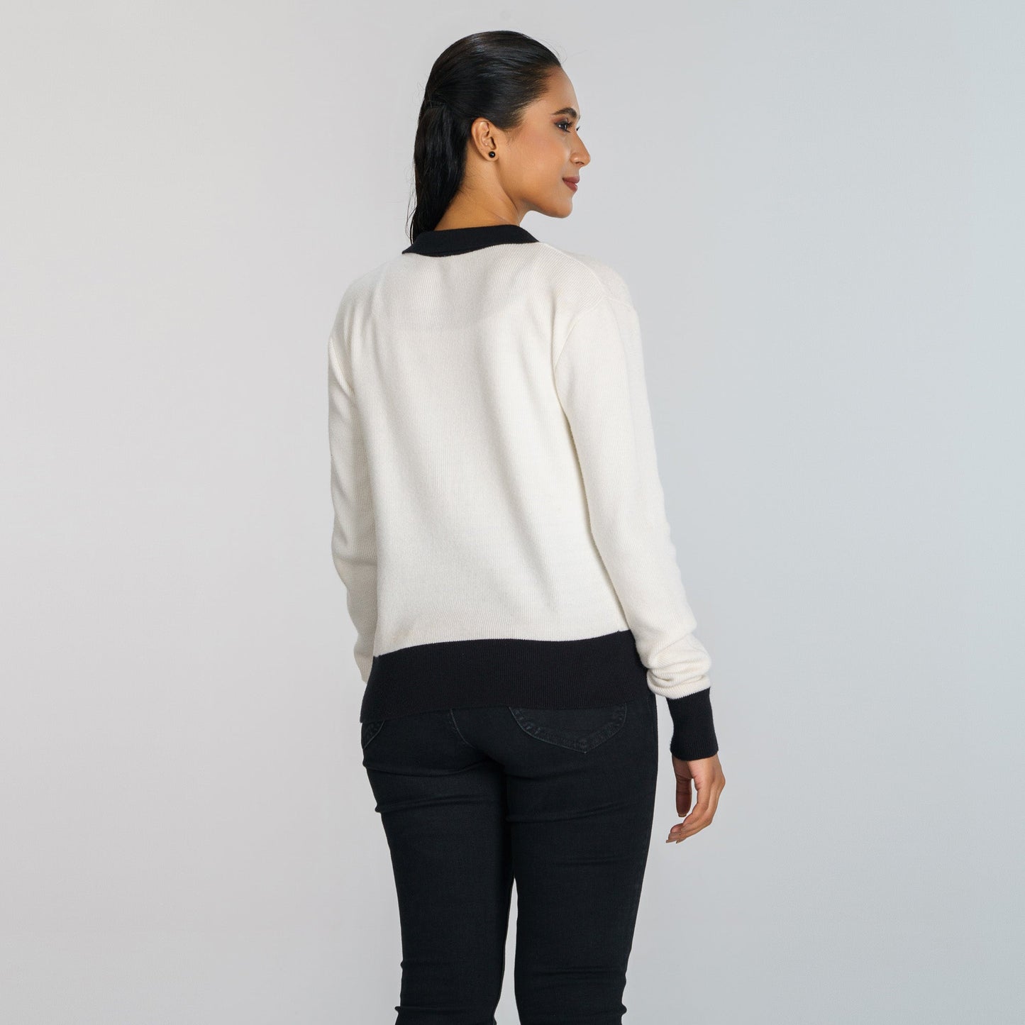 Women’s Black & White V-Neck Pullover
