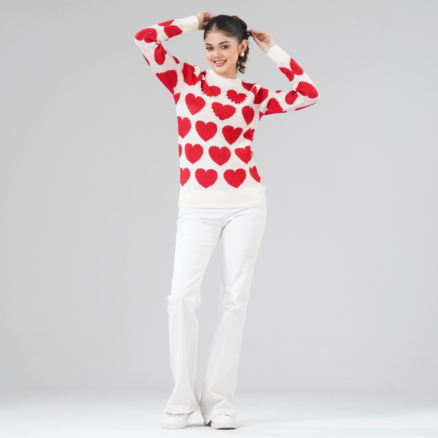 Womens White & Red Pullover