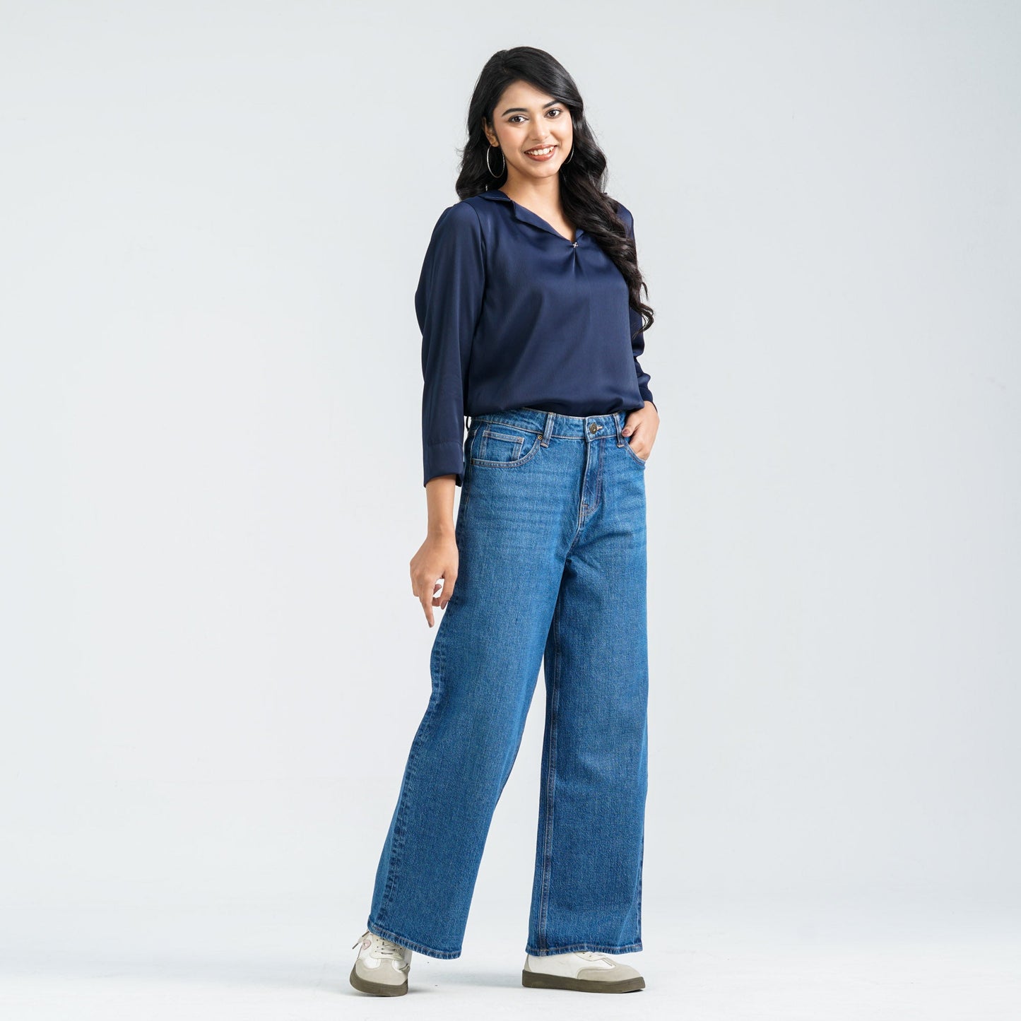 Womenâ€™s Mid Blue Denim Pant