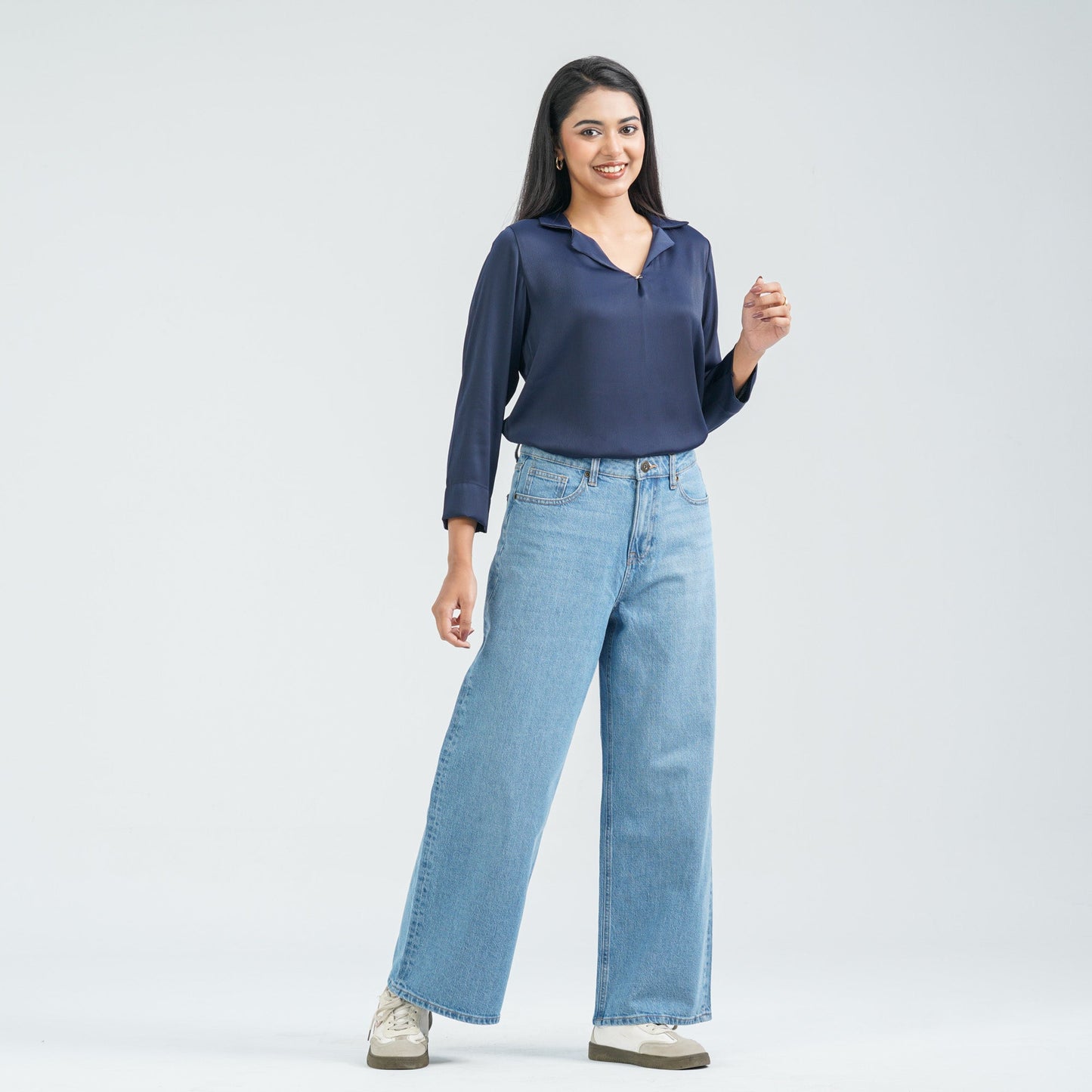 Womenâ€™s Light Blue Denim Pant