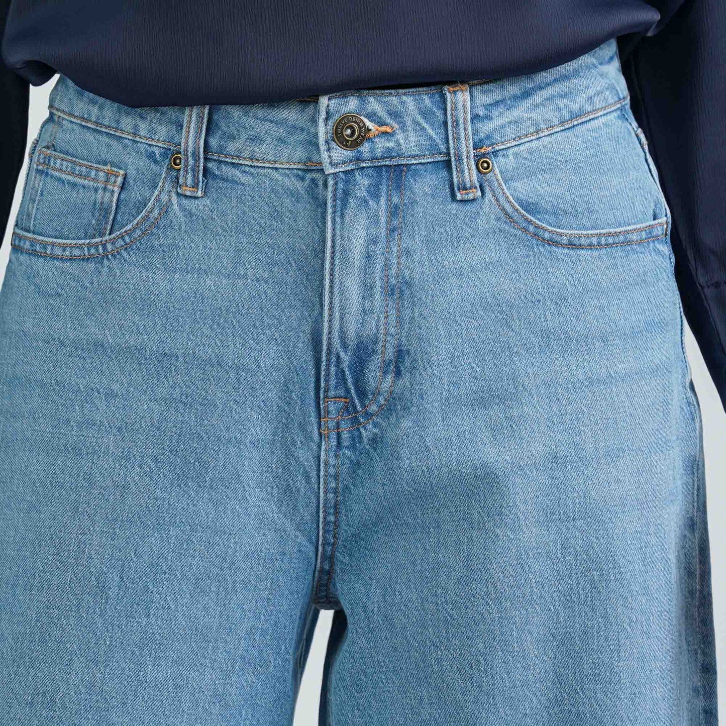 Womenâ€™s Light Blue Denim Pant