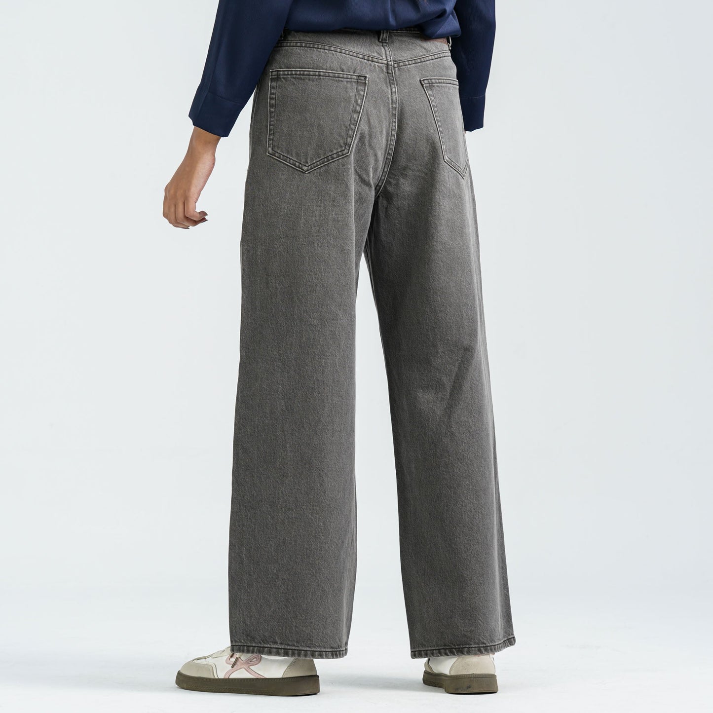 Womenâ€™s Light Grey Denim Pant
