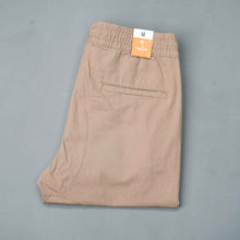 Load image into Gallery viewer, MENS TROUSER PANT- BEIGE
