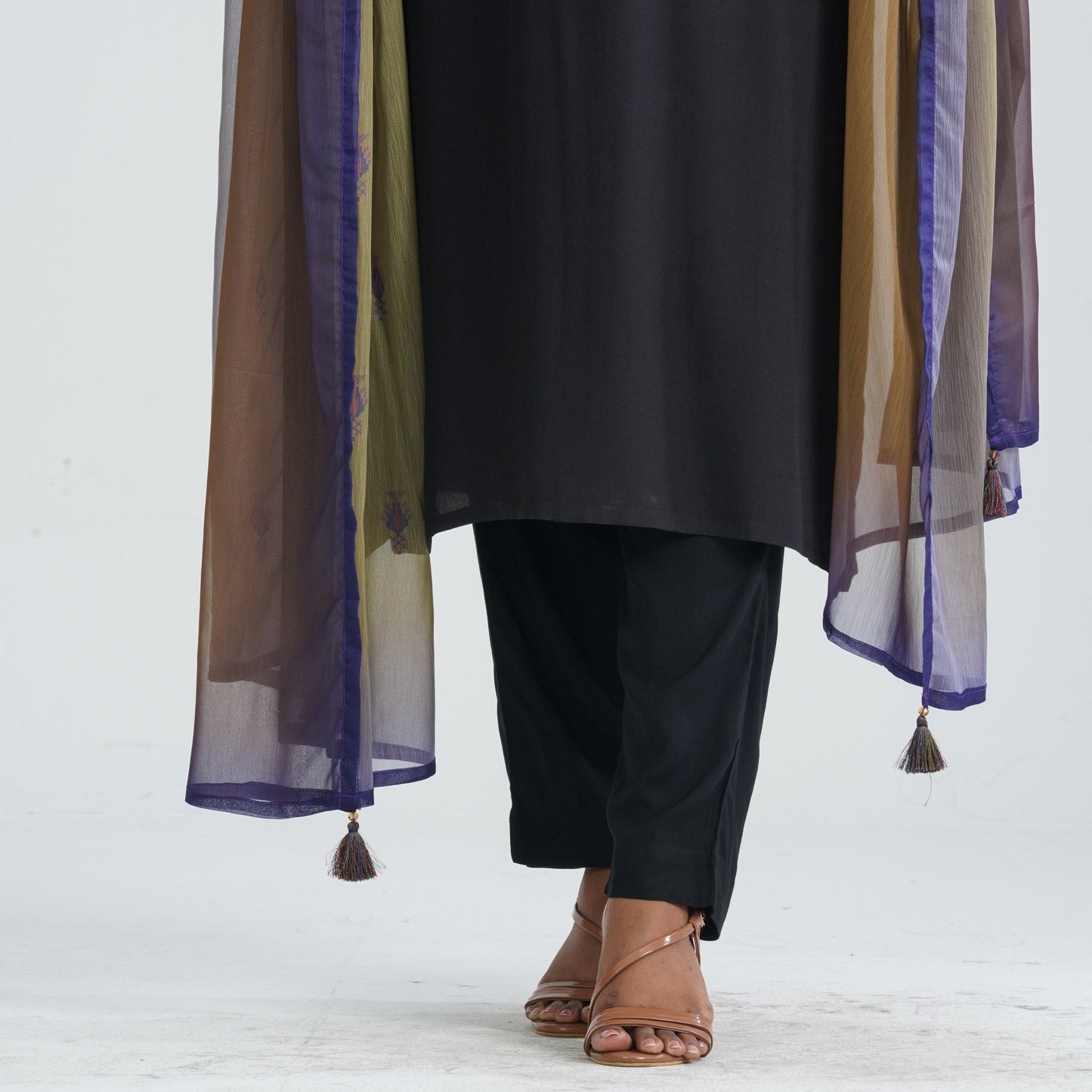 Women Mix Blended Three Piece Set