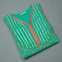 Load image into Gallery viewer, Women Green Screen Print Kurti
