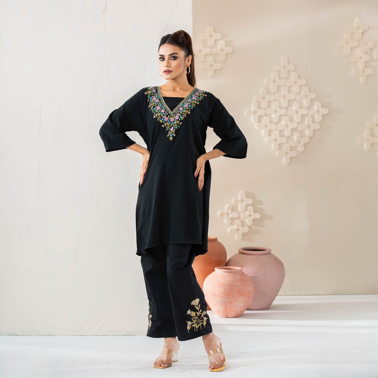 ETHNIC HIGH RANGE KURTI-BLACK