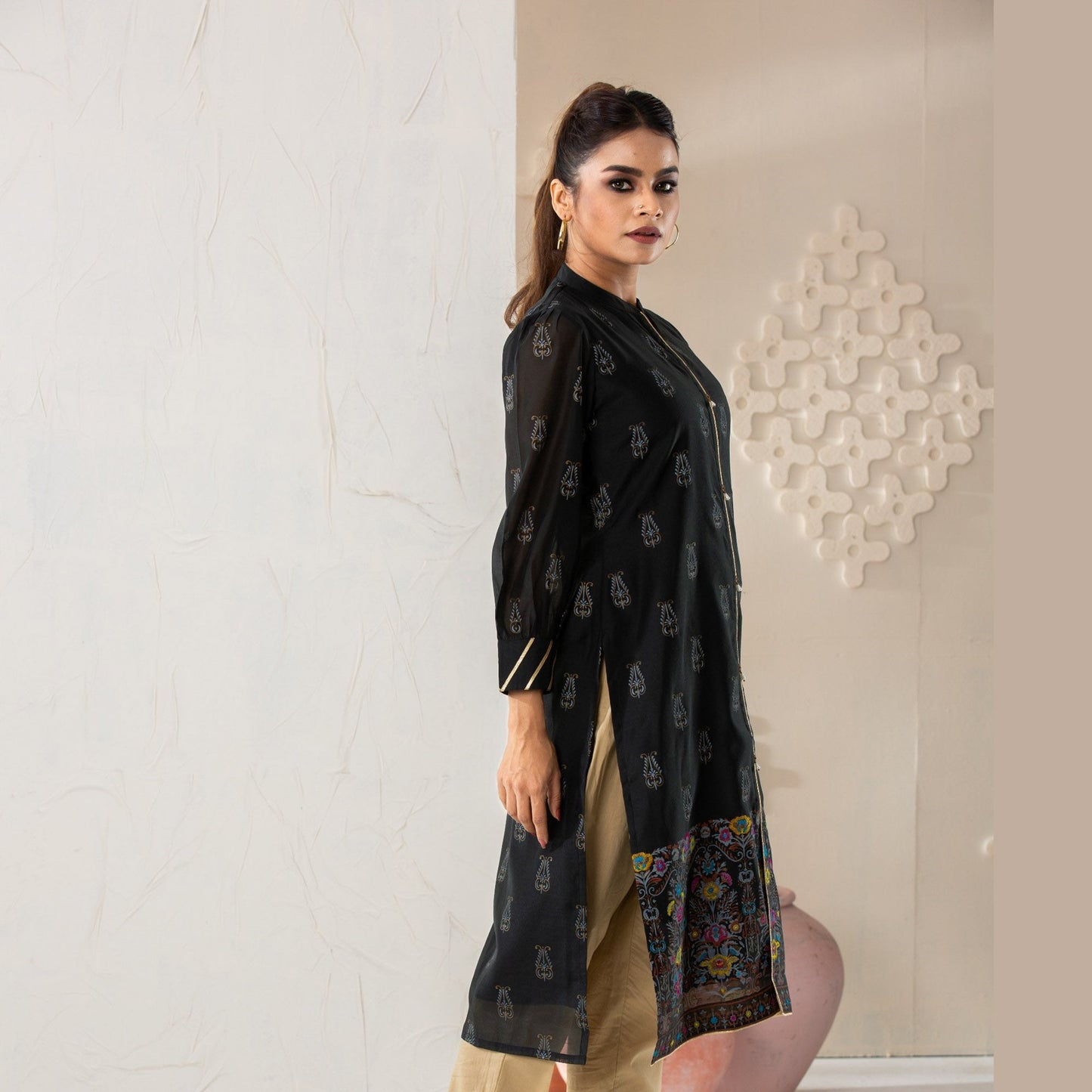 Womens Black High-Range Kurti