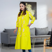 Load image into Gallery viewer, Women’s Neon Green Fusion Kurti
