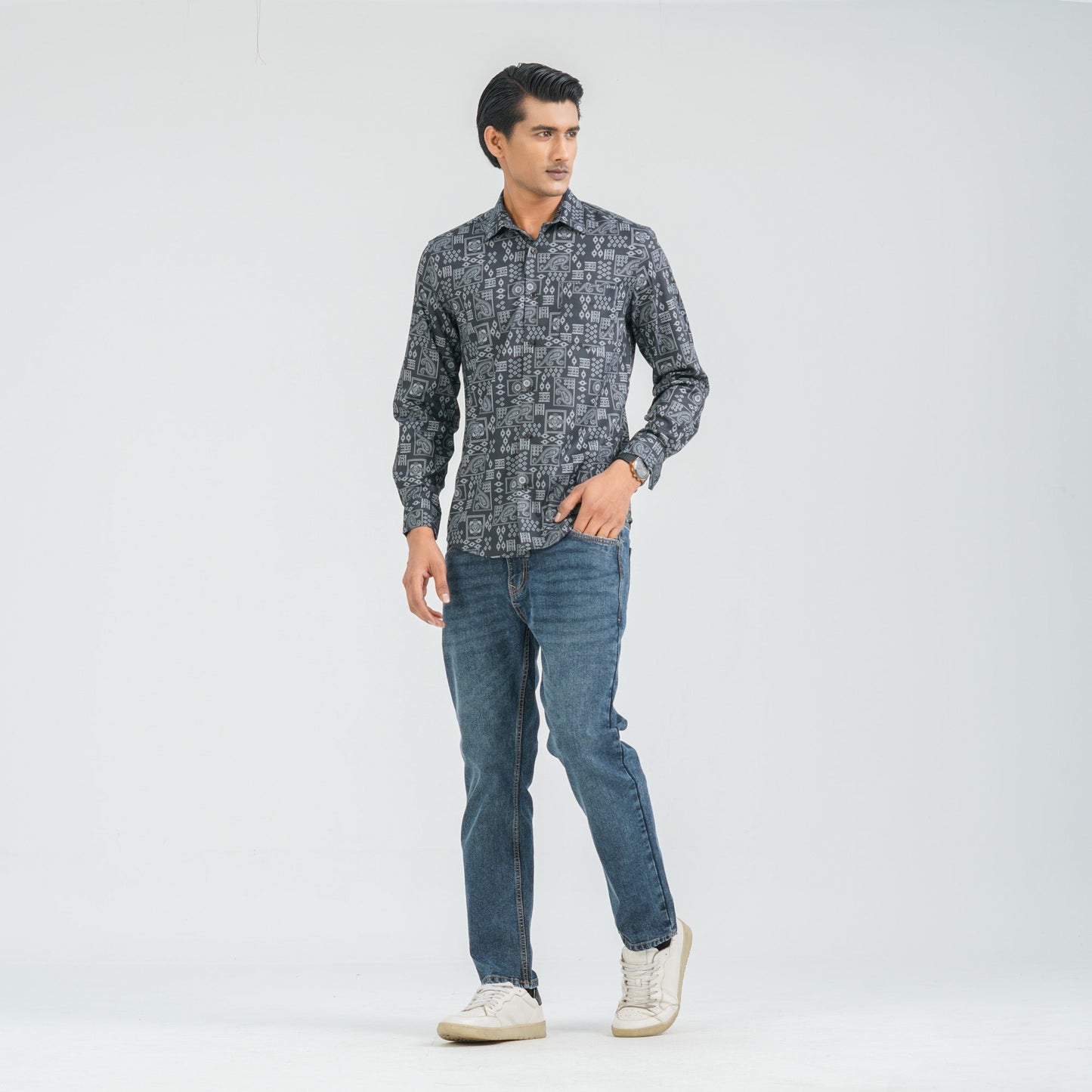 Menâ€™s Black Casual Shirt