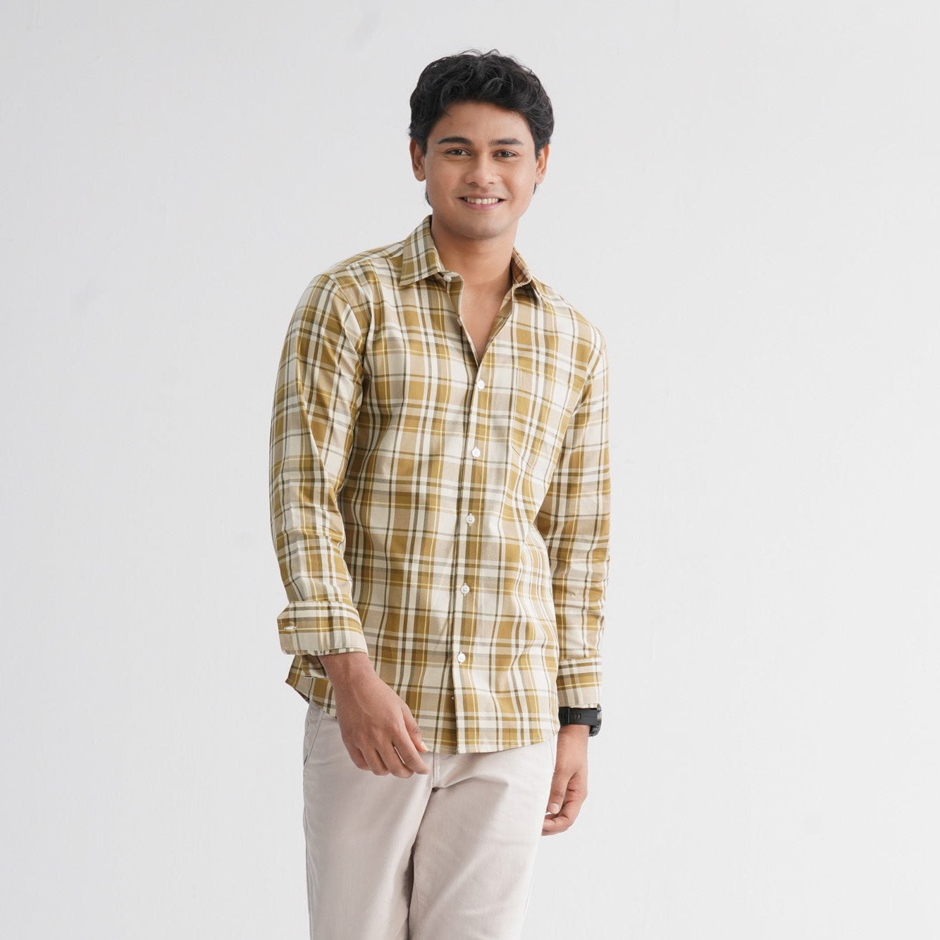 Menâ€™s Brown Check Casual Shirt