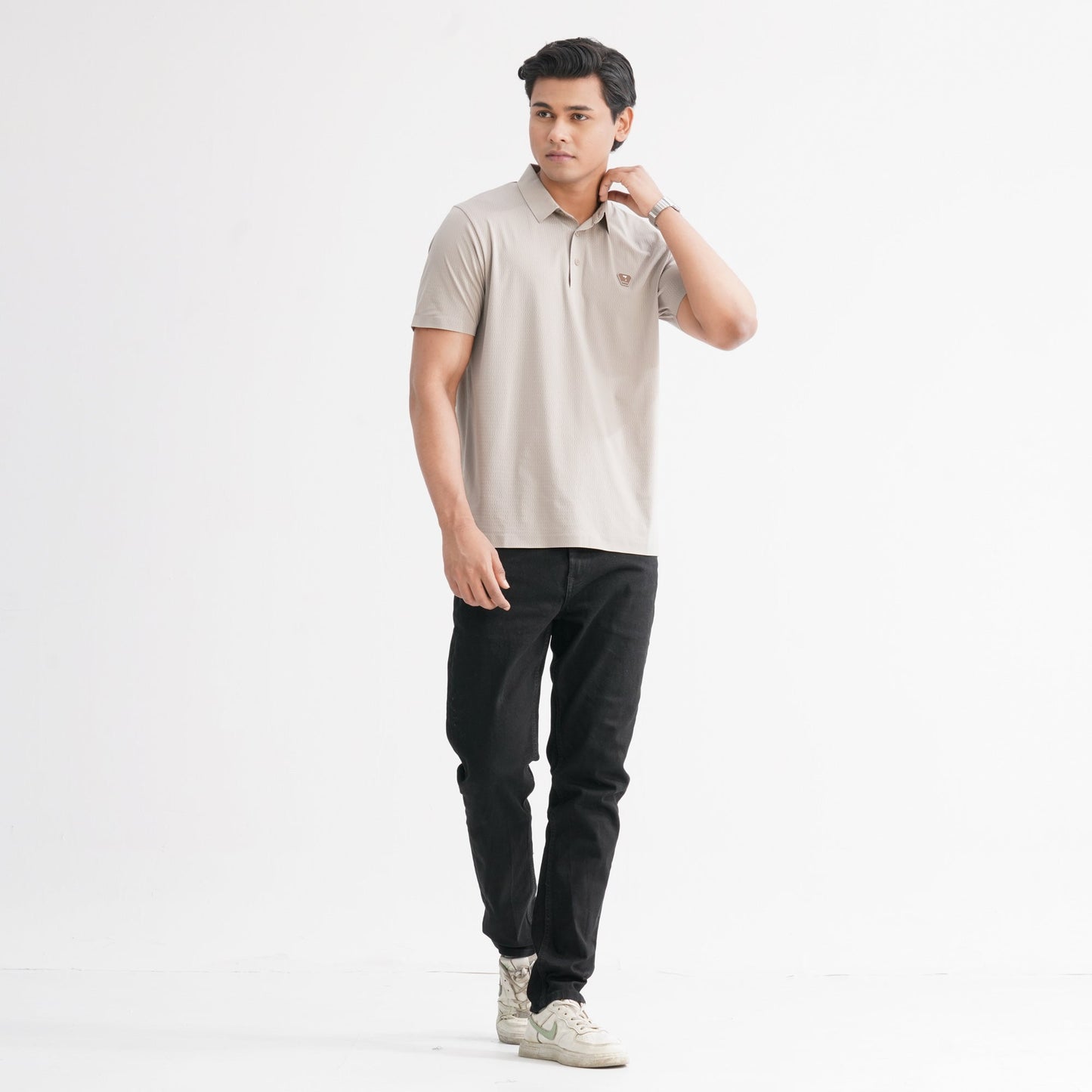 Menâ€™s Beige Seamless Polo