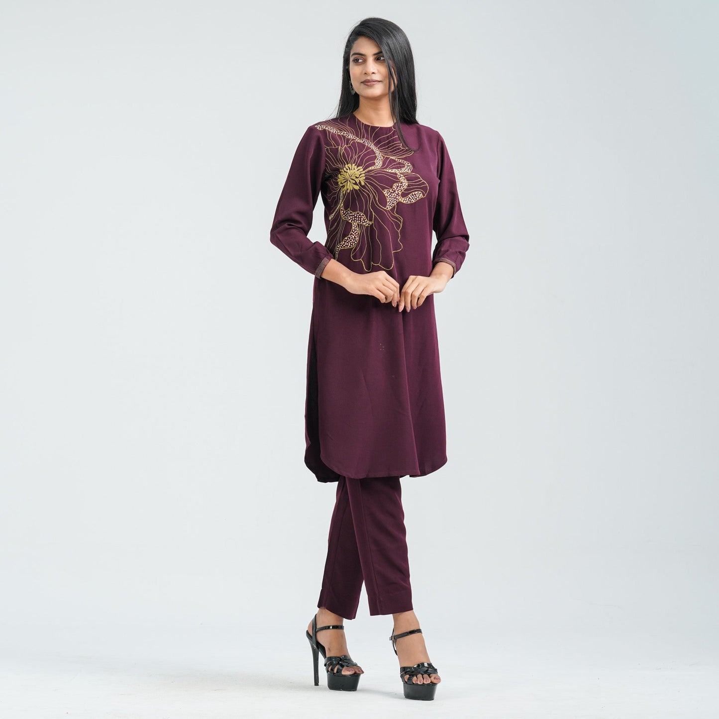 Womenâ€™s Floral Blended Silk Two Piece Set